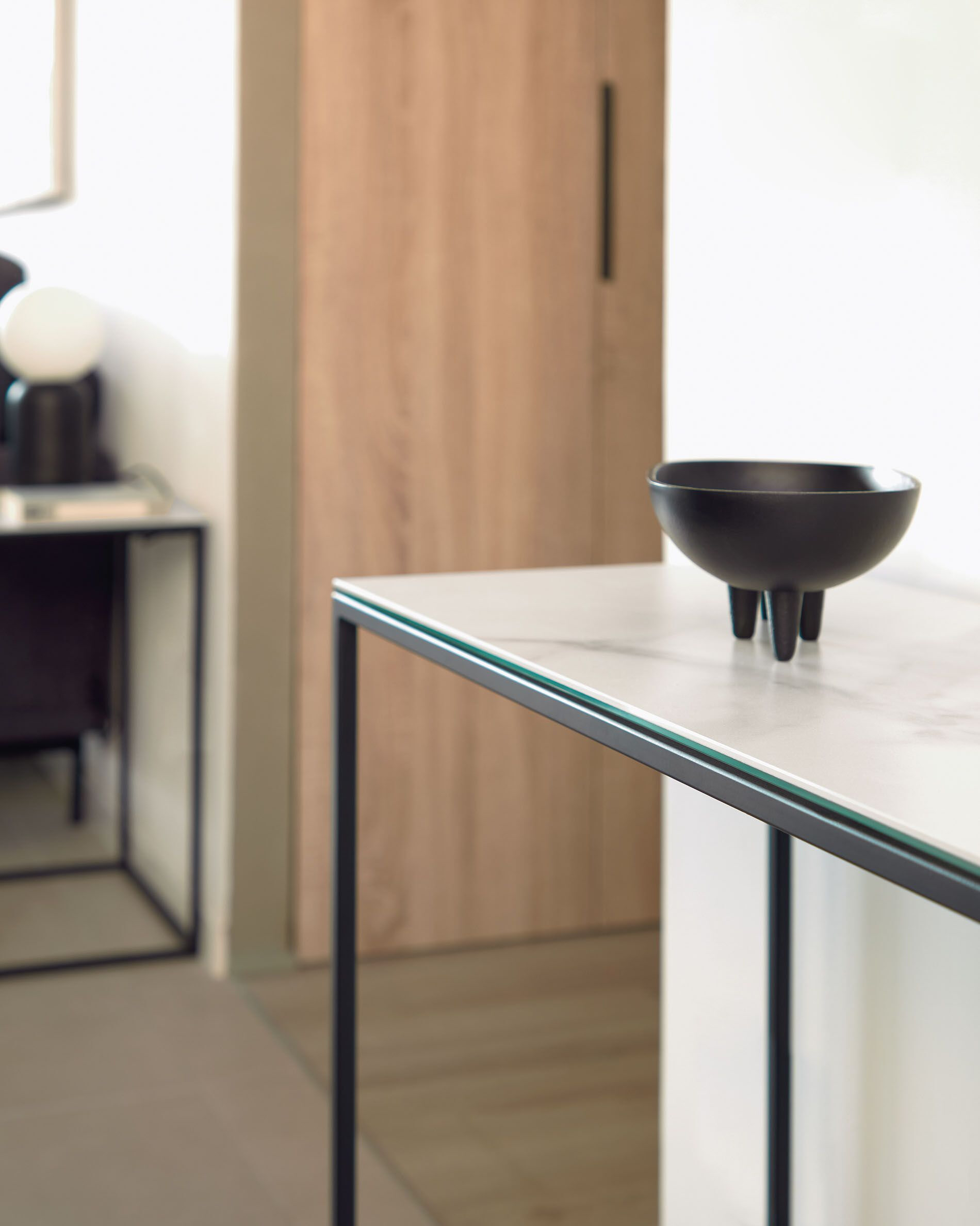 Kave Home Sidetable 'Rewena' Keramiek met marmer-look 110cm, kleur Wit