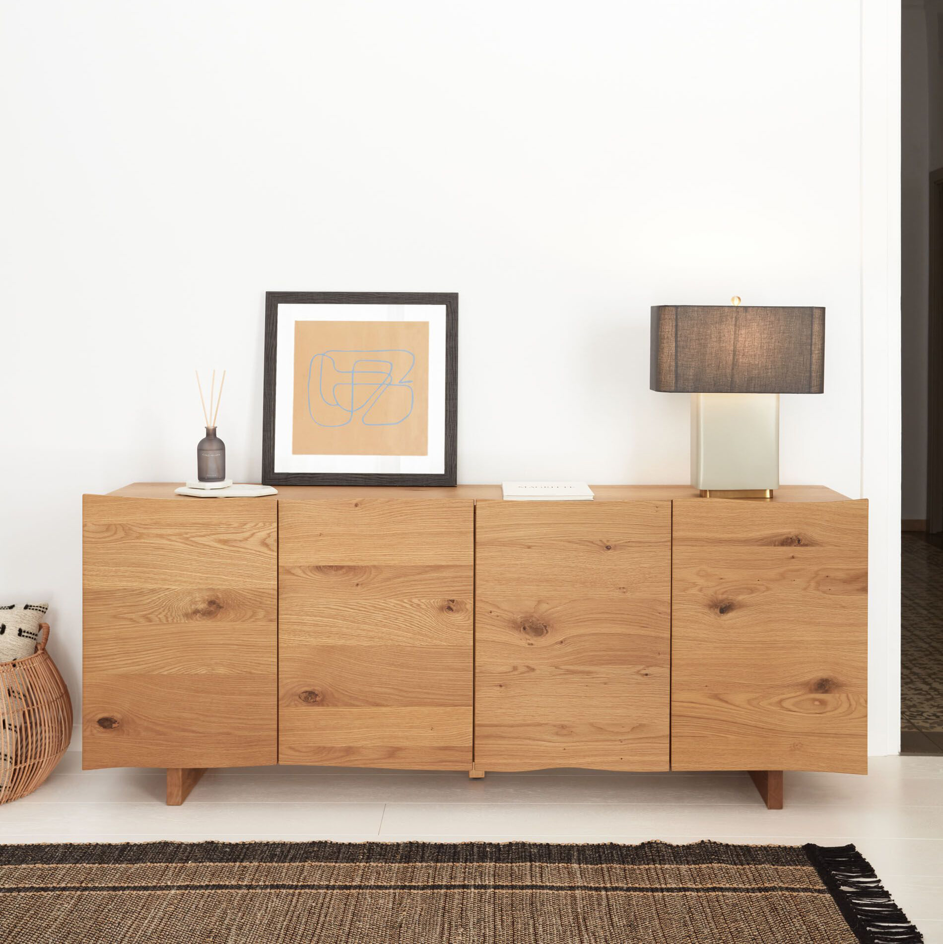 Kave Home Dressoir 'Rasha' 4-deurs, 180cm Kave Home Dressoir 'Rasha' 4-deurs, 180cm