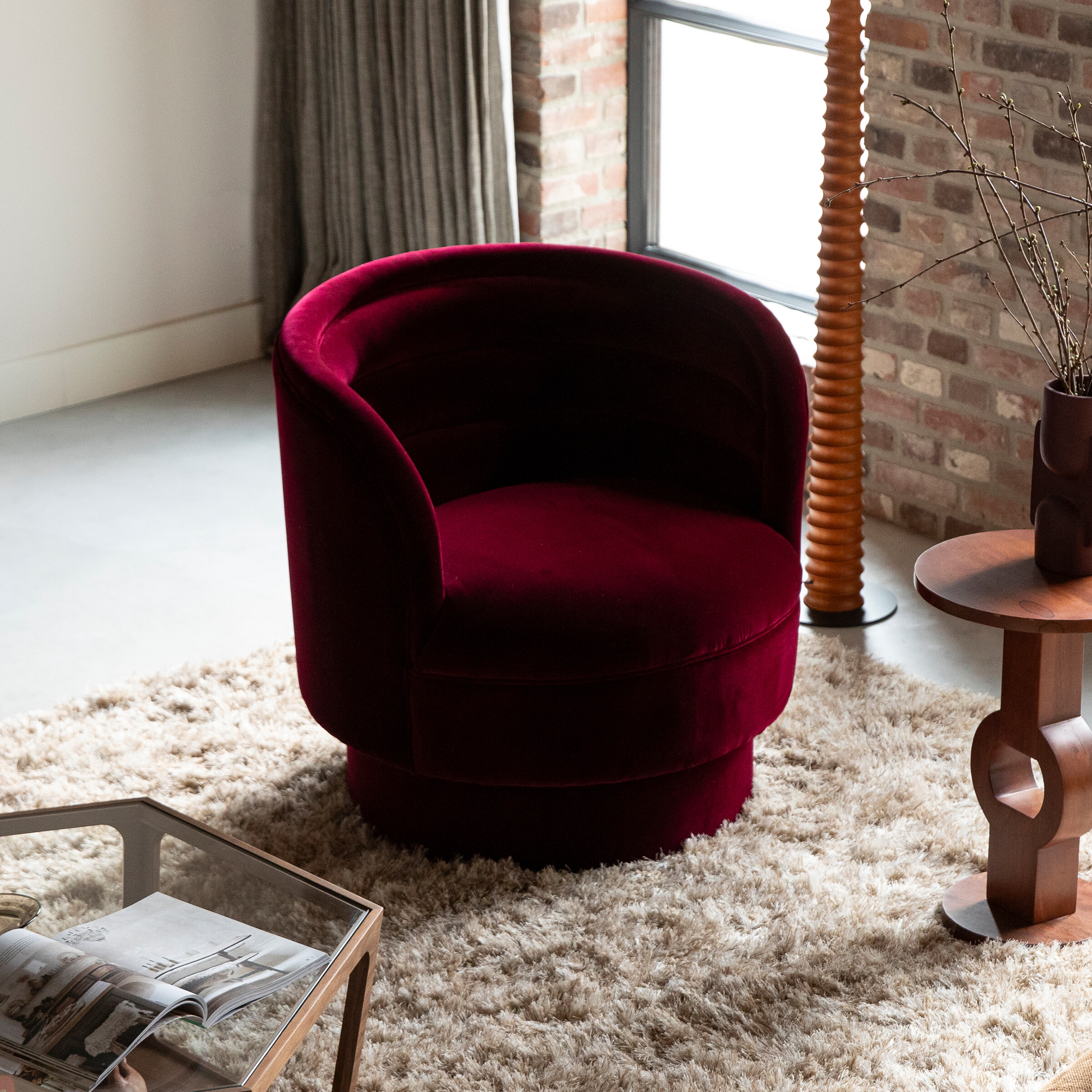 Dutchbone Fauteuil 'Dorothy' Velvet, kleur Rood