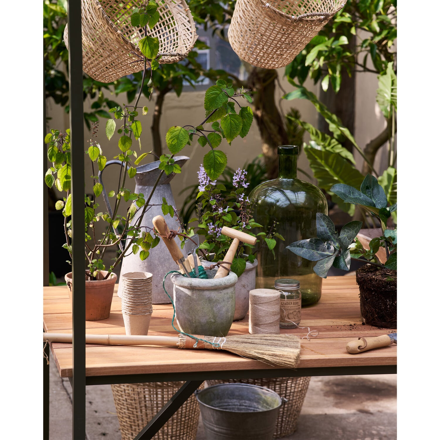 vtwonen Outdoor Eettafel 'Blue Sky' Met decoframe, 220 x 97cm