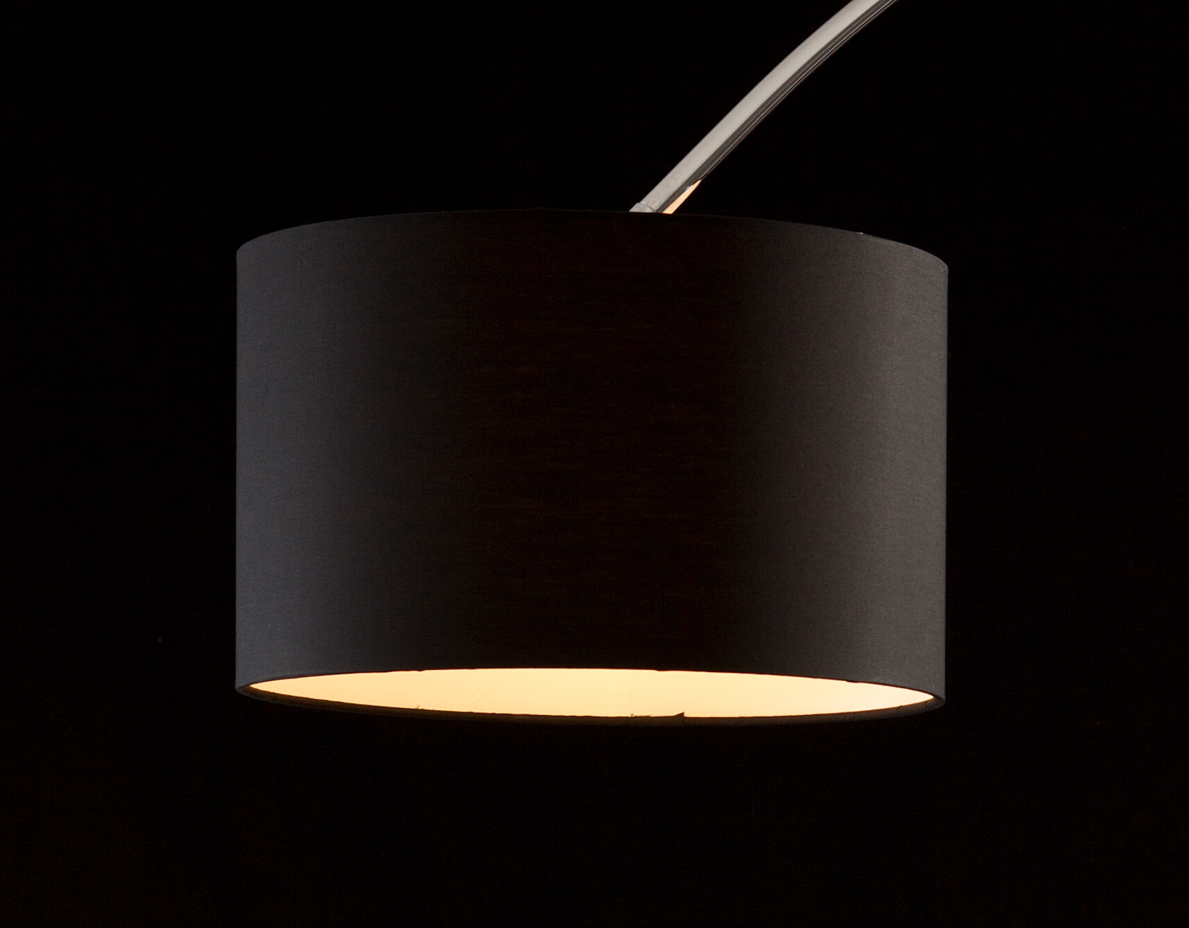 Artistiq Vloerlamp 'Kellie' 210cm hoog, kleur Zwart