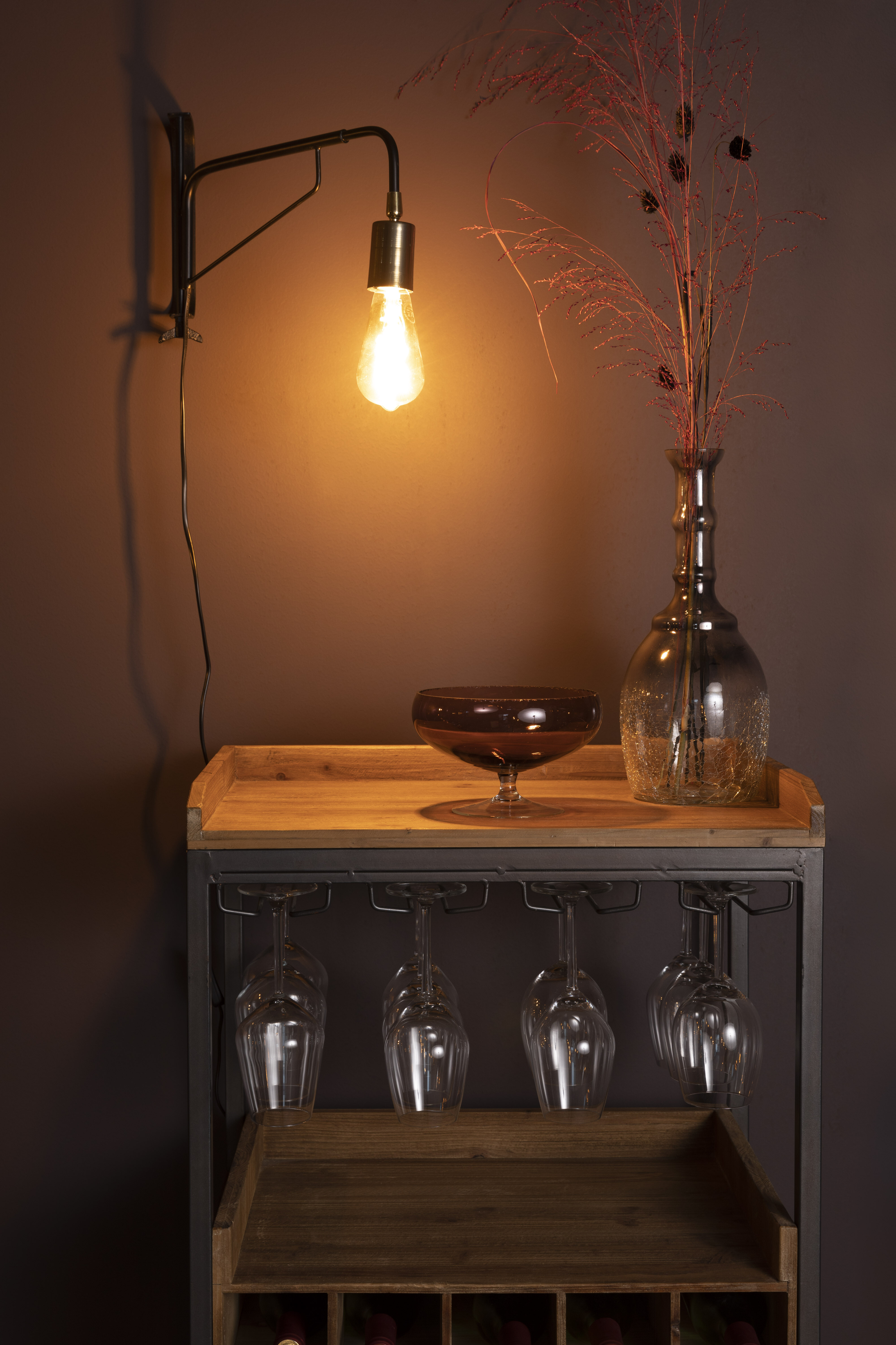 ZILT Industrieel Wijnkastje 'Joba' Dennenhout, 112 x 56cm