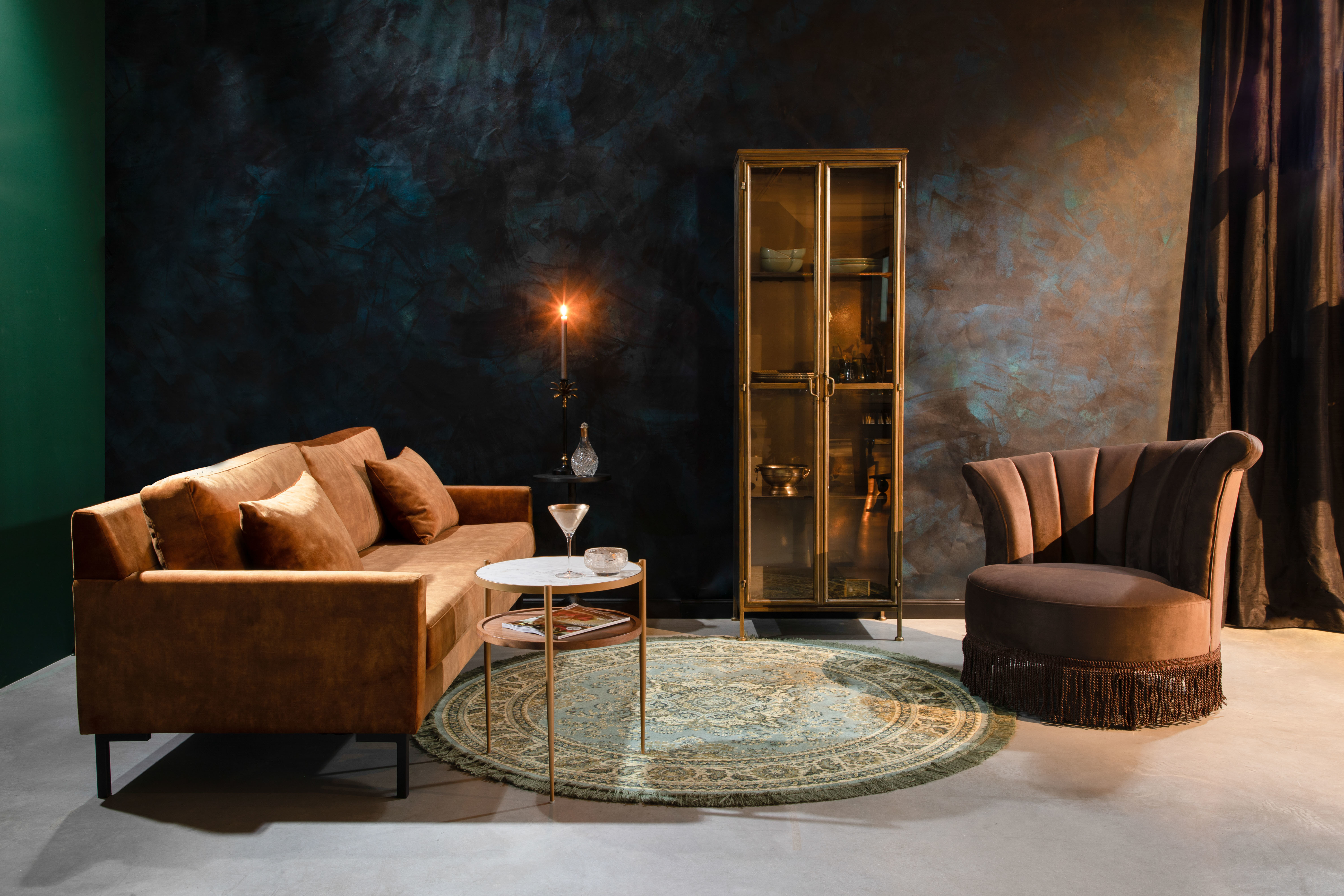 Dutchbone Vitrinekast 'Gertlush' Antique Brass, 184 x 63.5cm