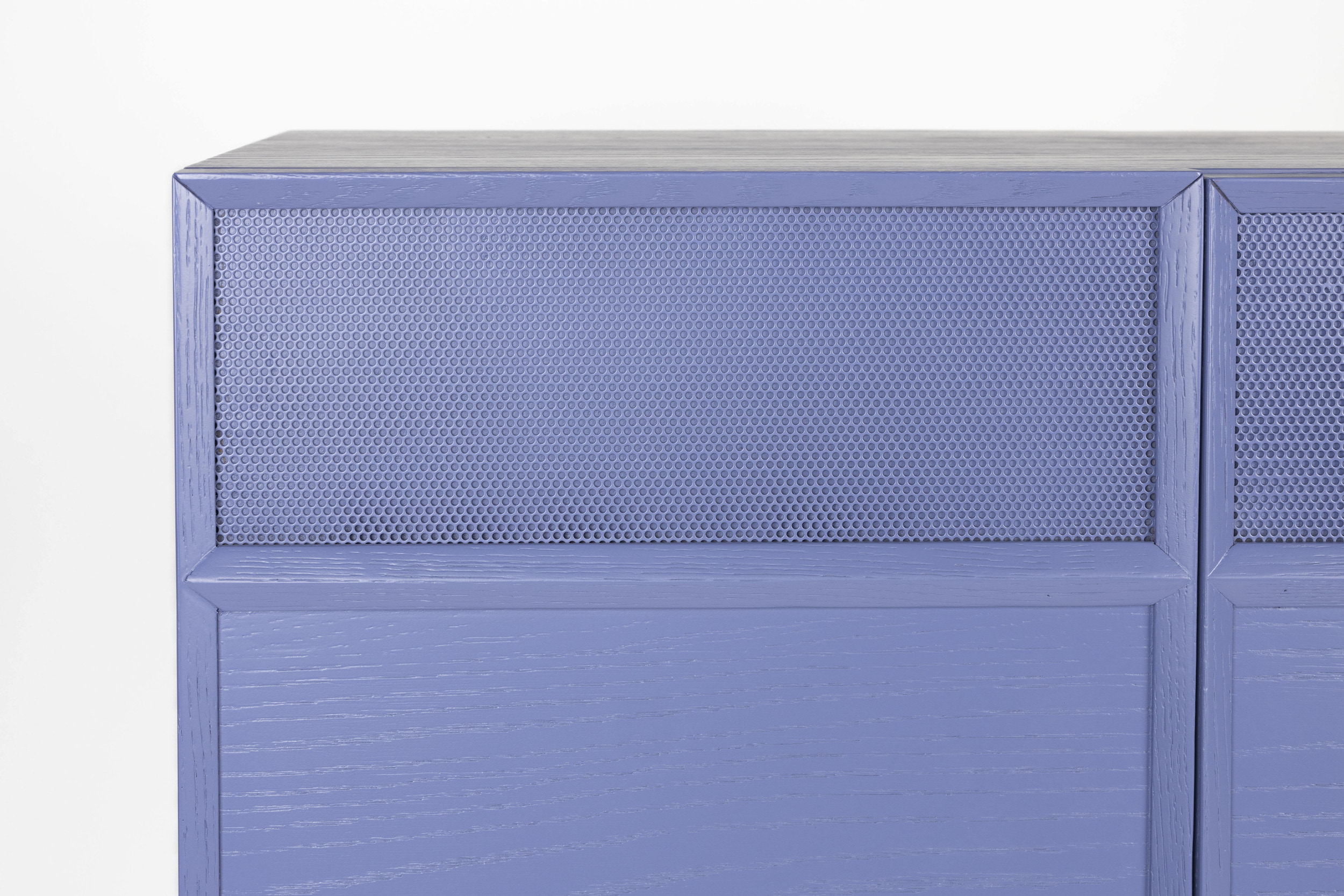 Zuiver Dressoir 'June' Eikenhout en metaal, 80cm, kleur Paars