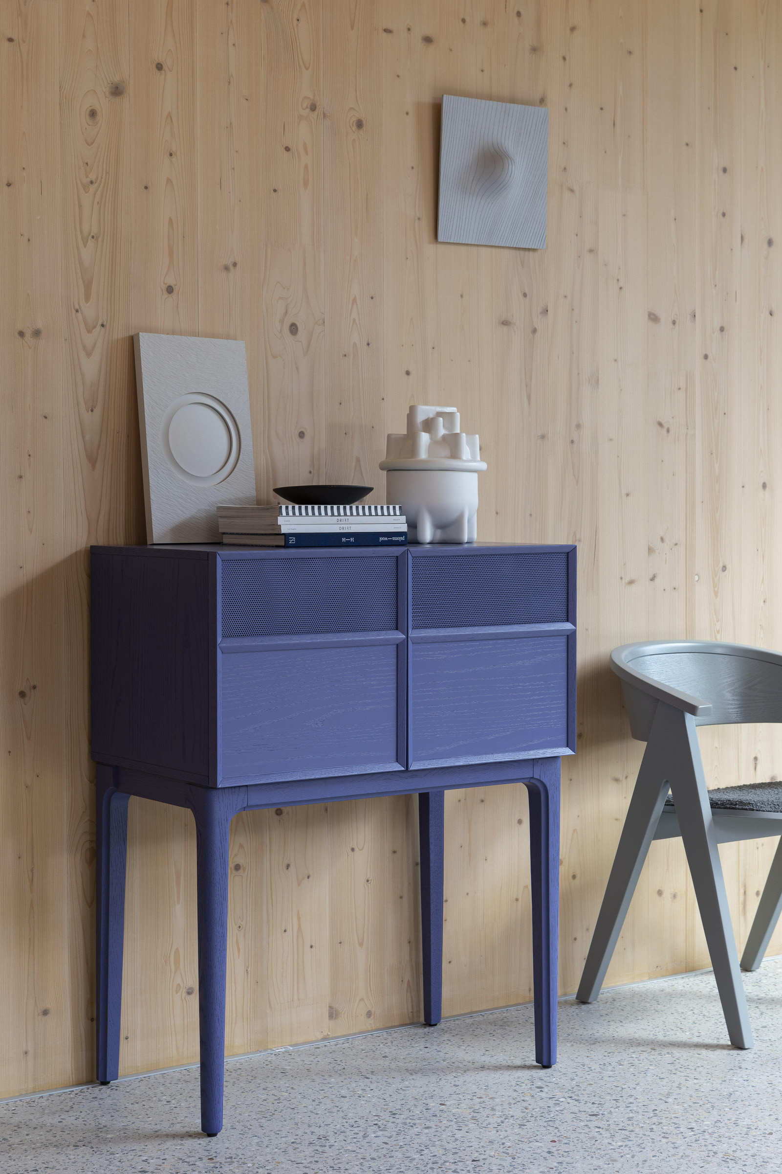 Zuiver Dressoir 'June' Eikenhout en metaal, 80cm, kleur Paars