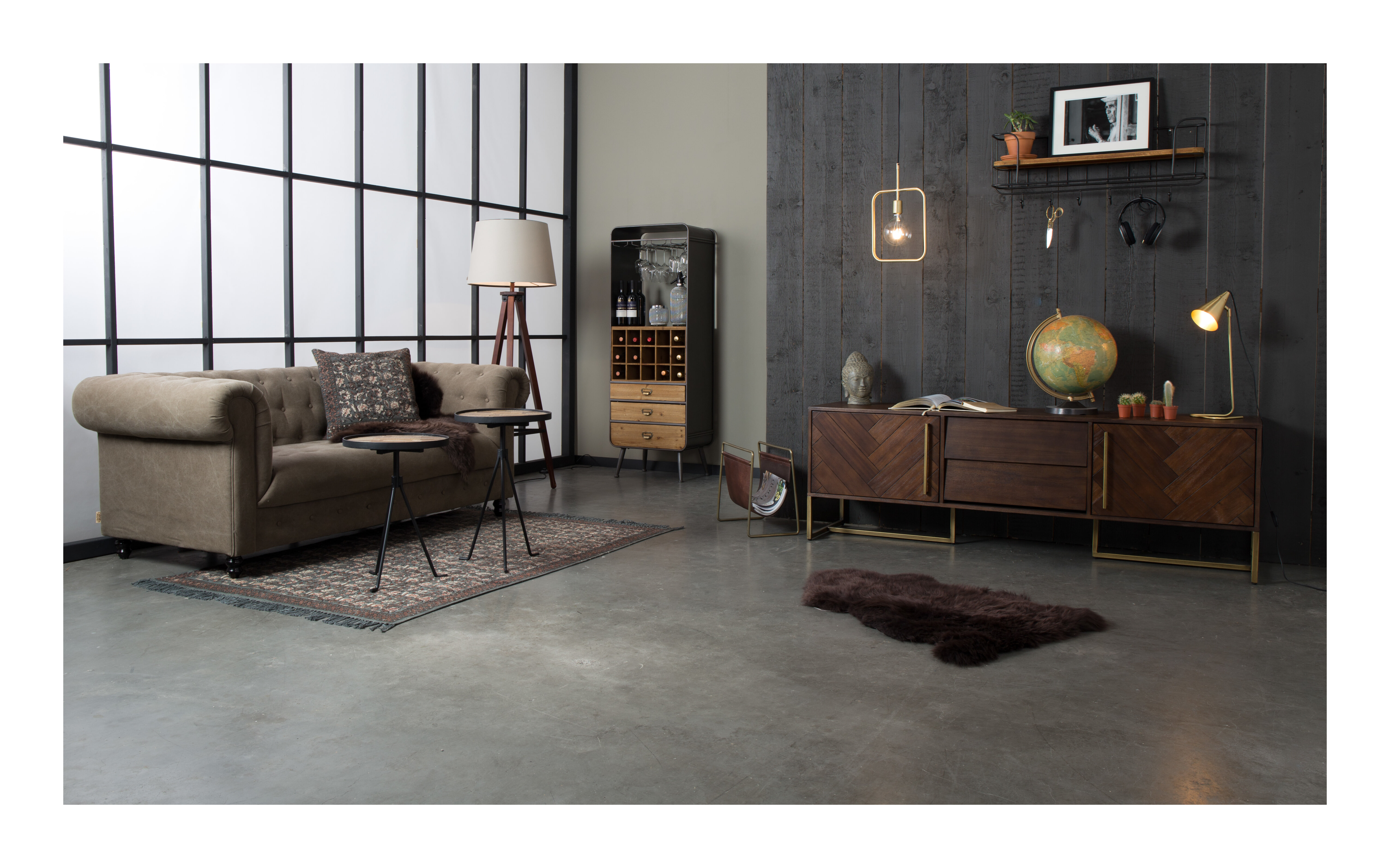 Dutchbone Tv-meubel 'Class' Antique Brass, 180 x 60cm, kleur Bruin