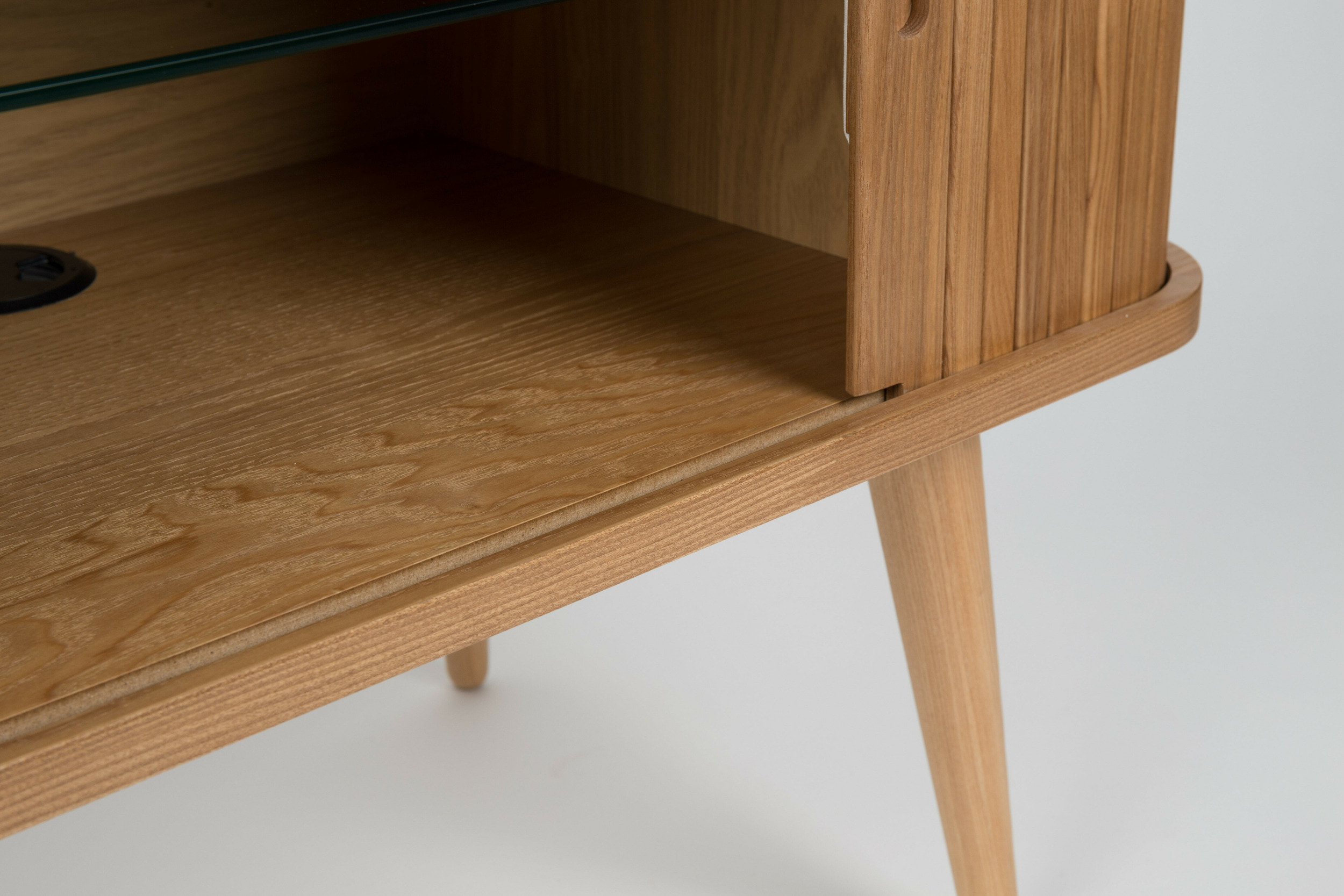 Zuiver TV-meubel 'Barbier' Essenhout, 120cm, kleur Naturel