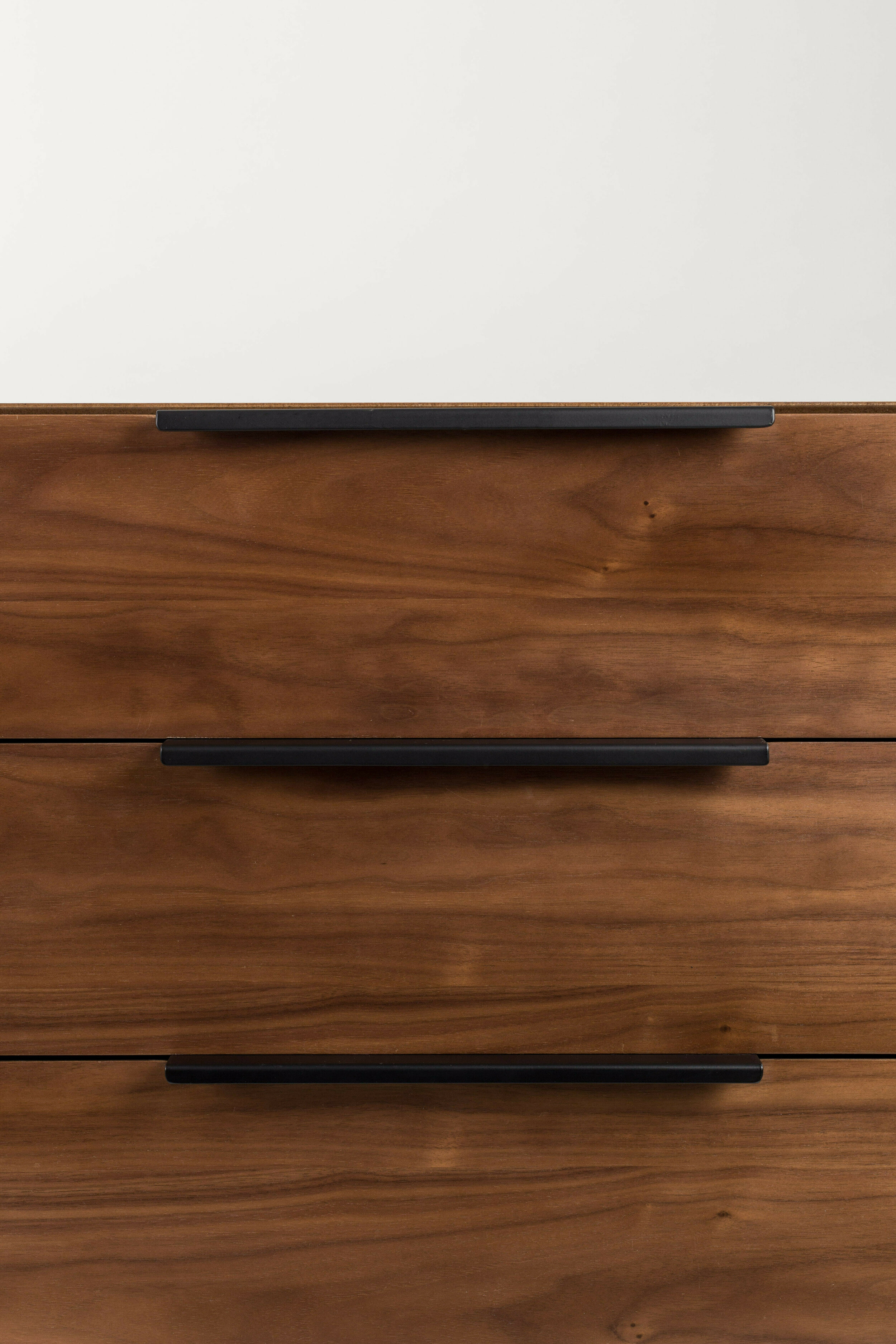 Zuiver TV-meubel 'Travis' Eikenhout, 180cm, kleur Bruin