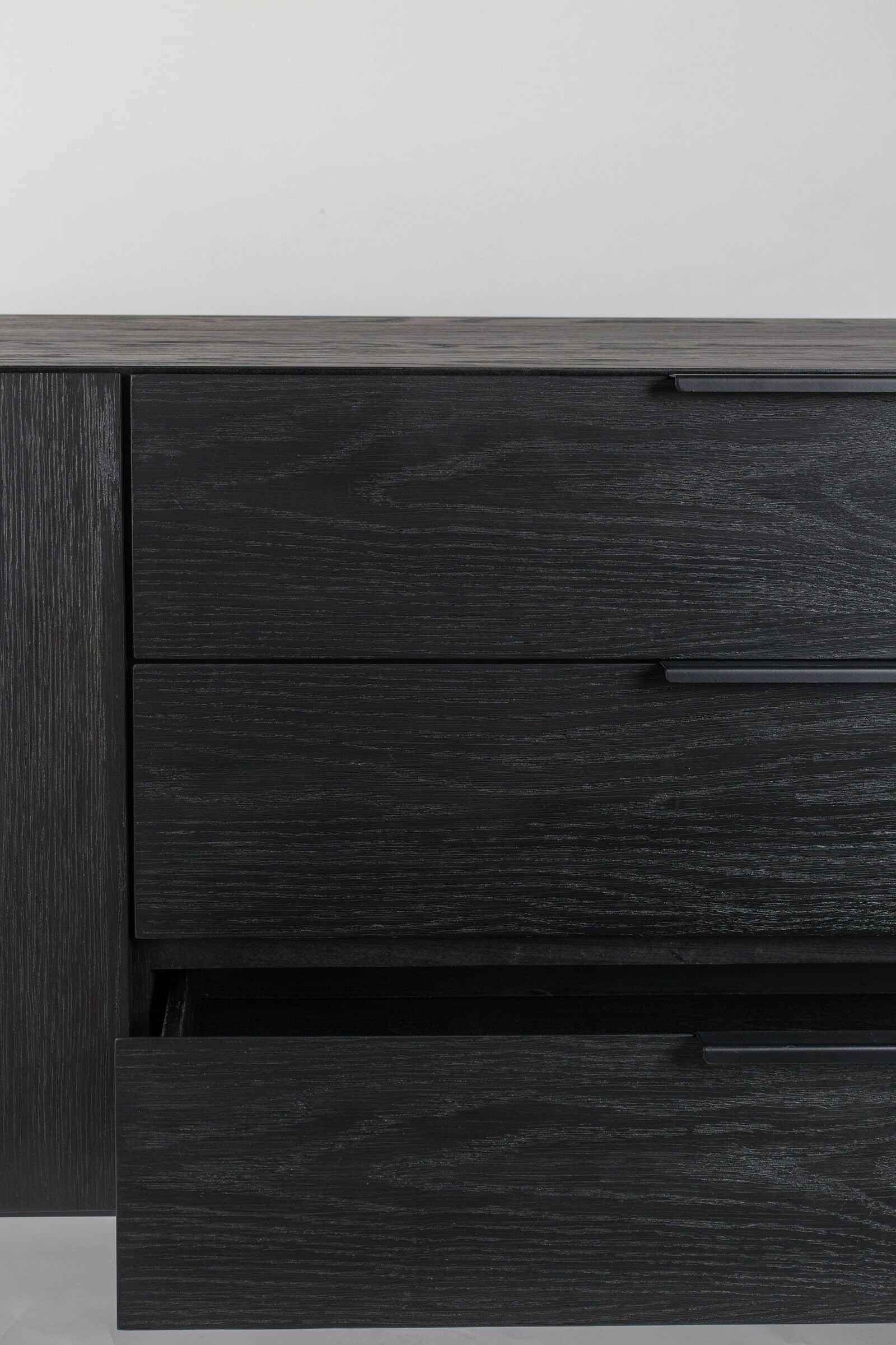 Zuiver TV-meubel 'Travis' Eikenhout, 180cm, kleur Zwart