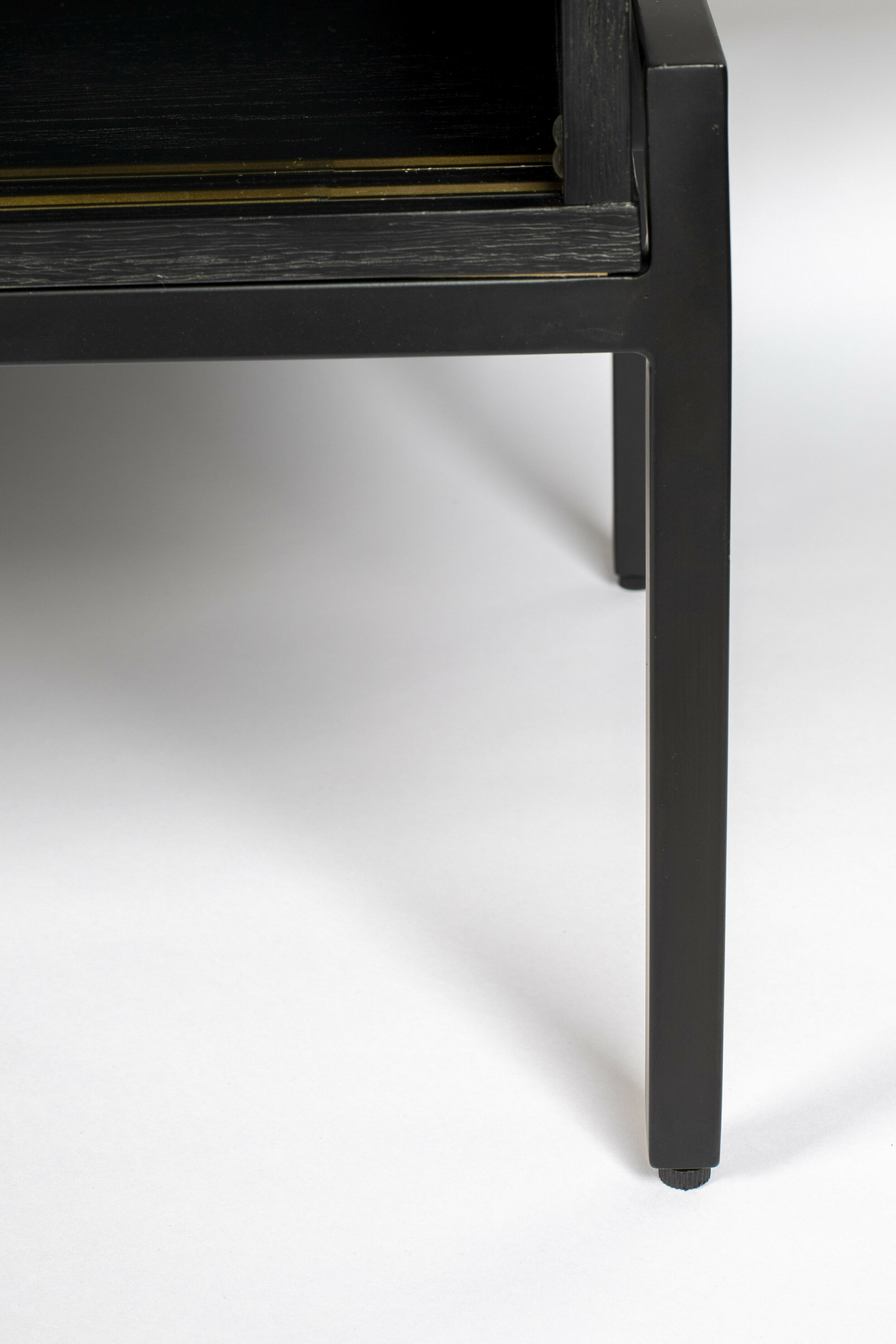 Zuiver TV-meubel 'Hardy' Eikenhout, 160cm, kleur Zwart