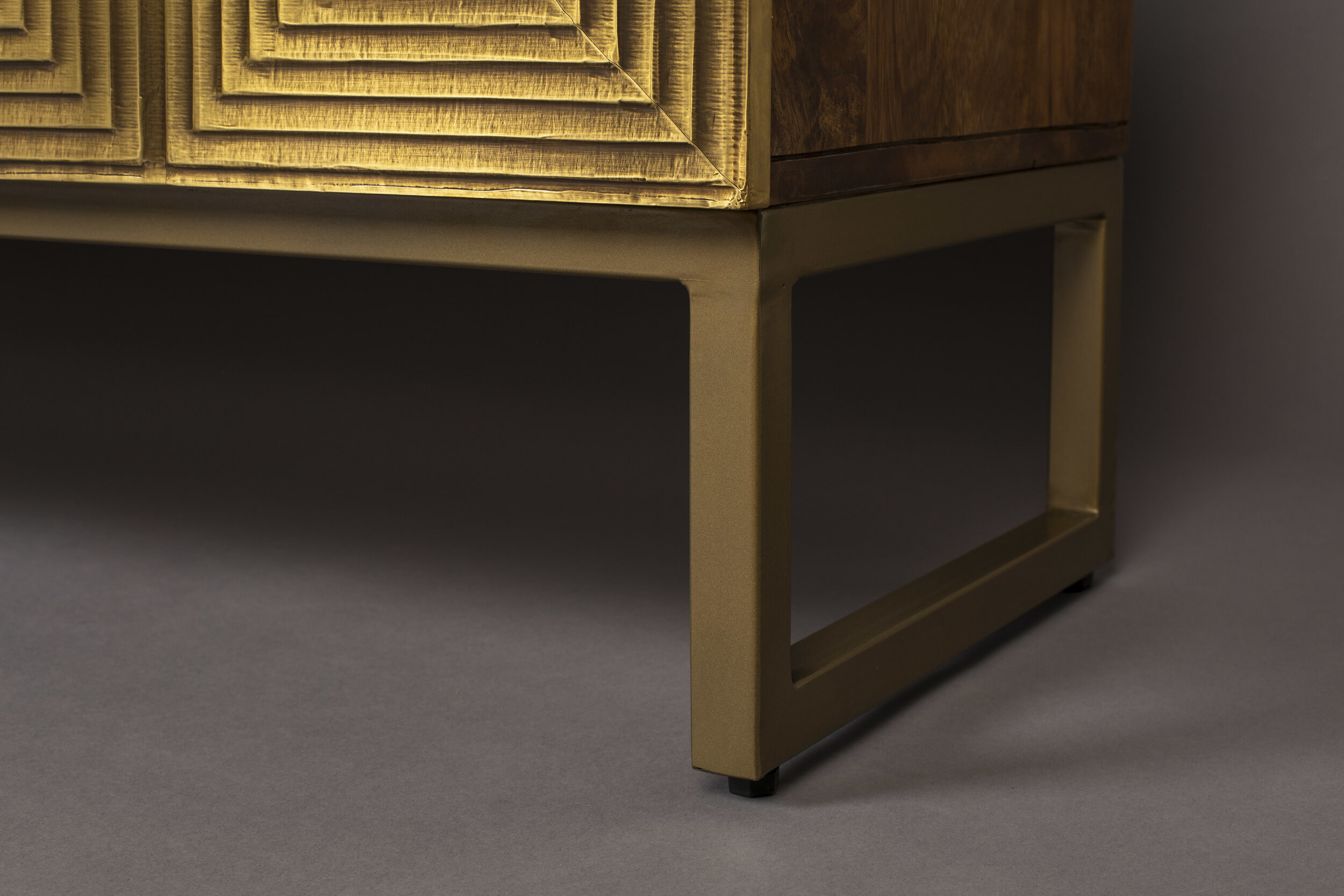 Dutchbone TV-meubel 'Volan' mangohout 135cm, kleur goud