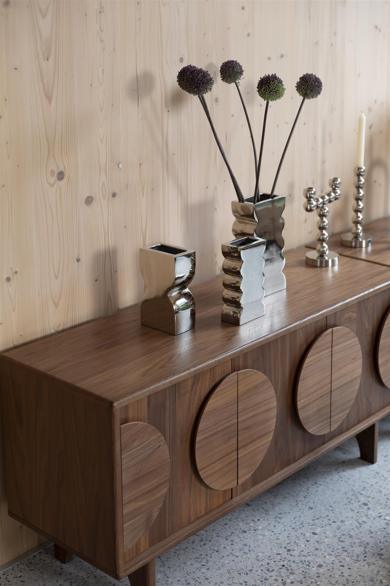 Zuiver TV-meubel 'Groove' Walnoothout, 120cm
