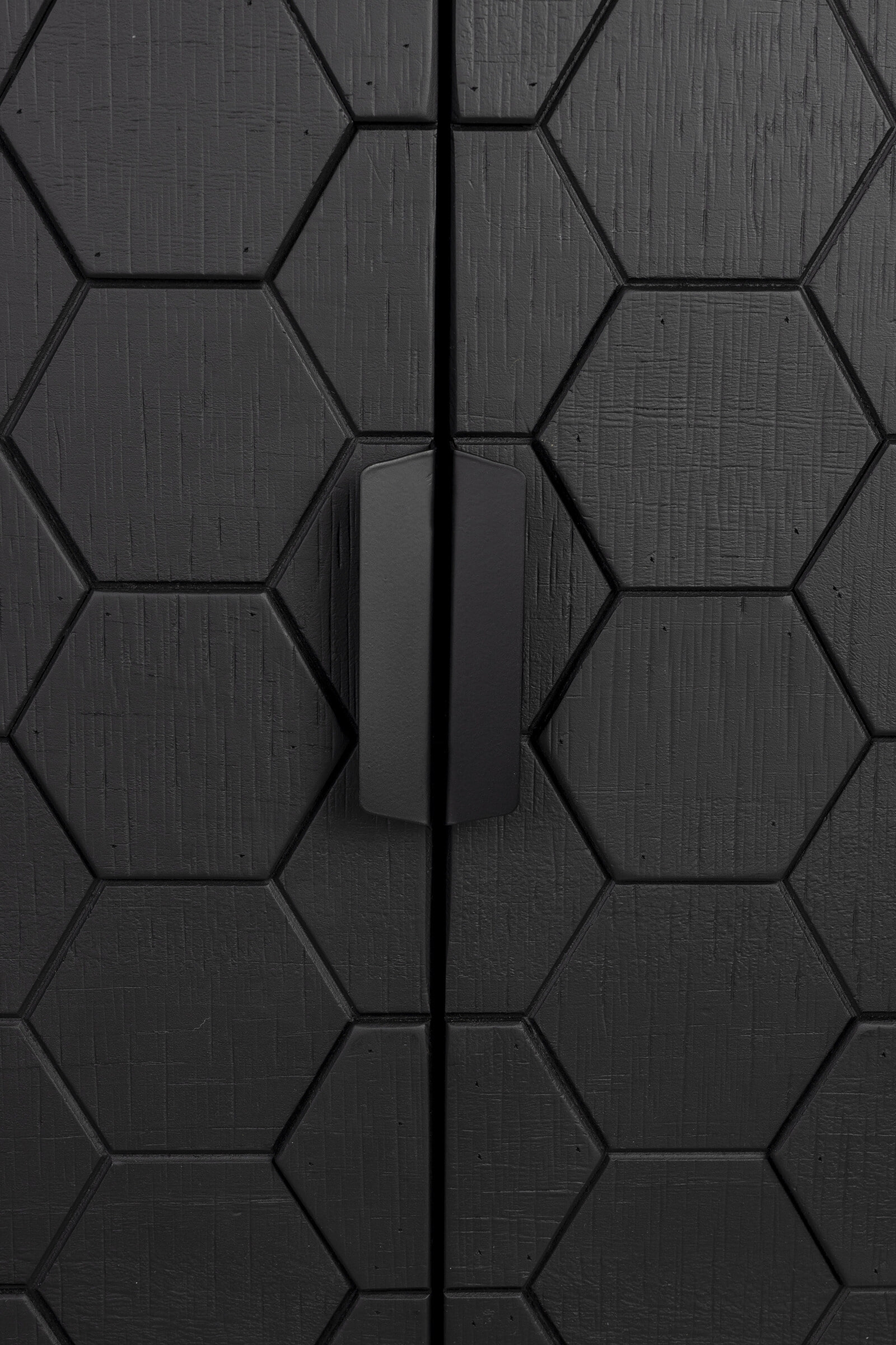 ZILT Dressoir 'Derrius' Dennenhout, 140cm, kleur zwart