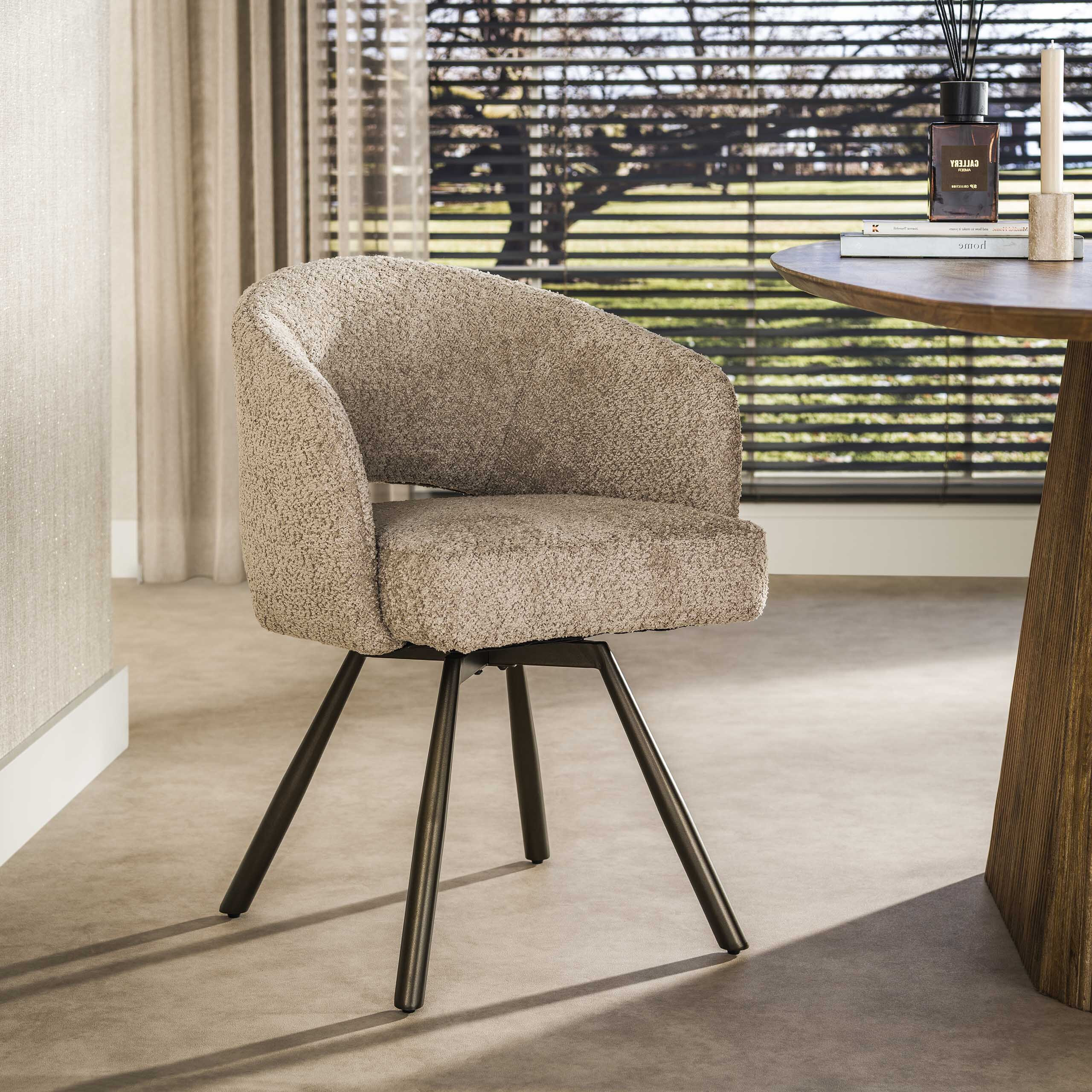 LifestyleFurn Draaibare Eetkamerstoel Shakemia Bouclé - Zand/Bruin