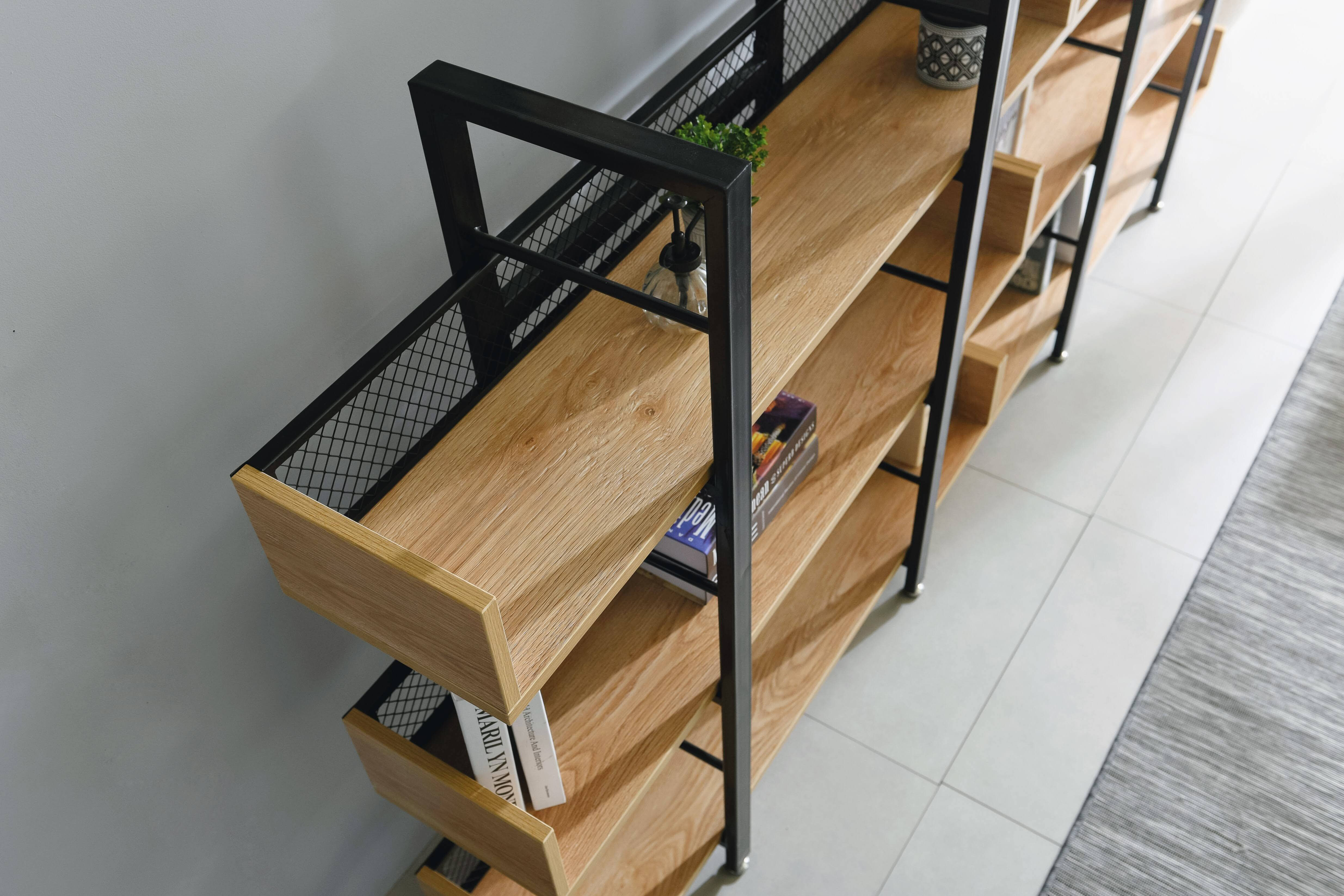 Artistiq Wandrek 'Ronnel' 120cm