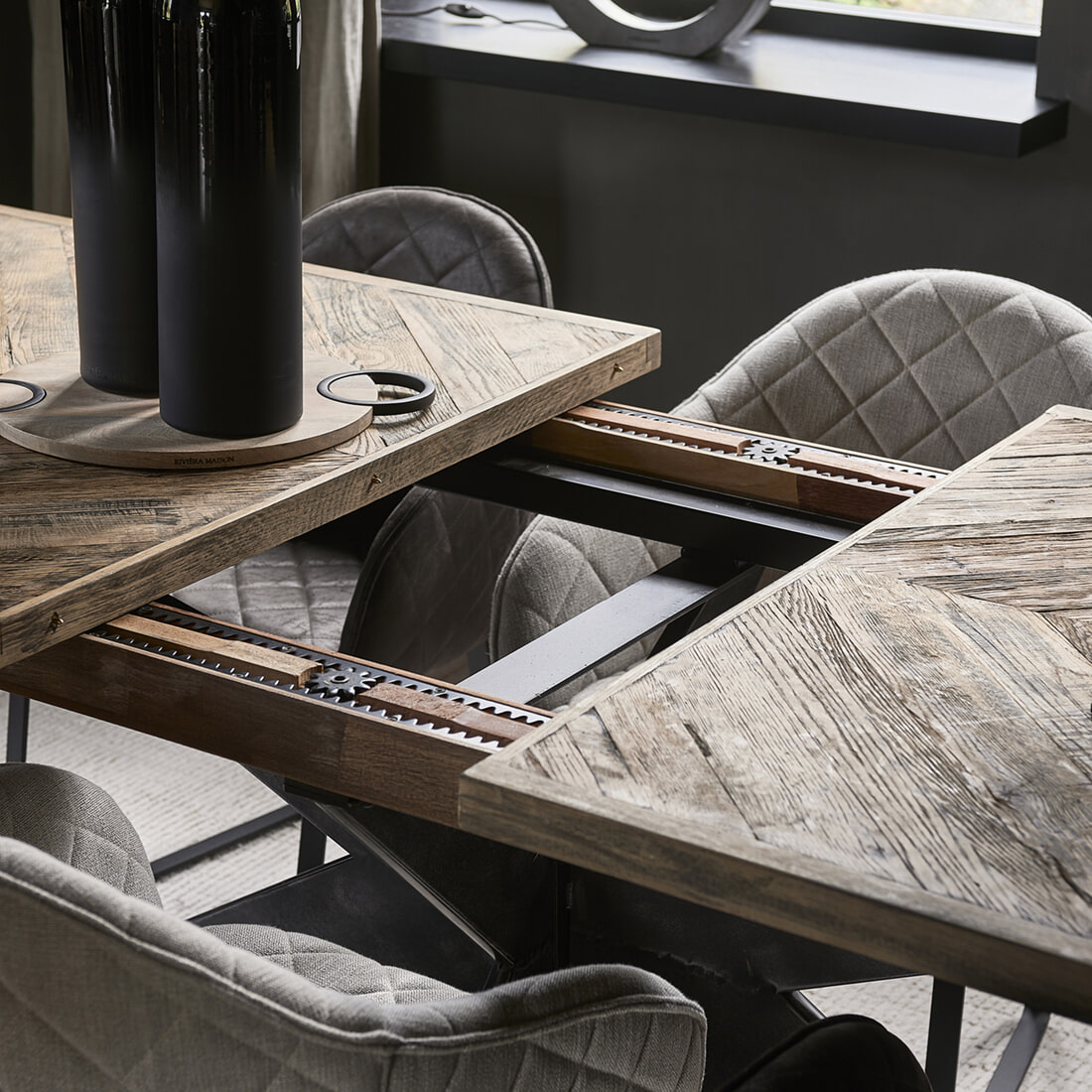 Rivièra Maison Uitschuifbare Eettafel 'Falcon Crest' Eikenhout, 220 - 320 x 100cm