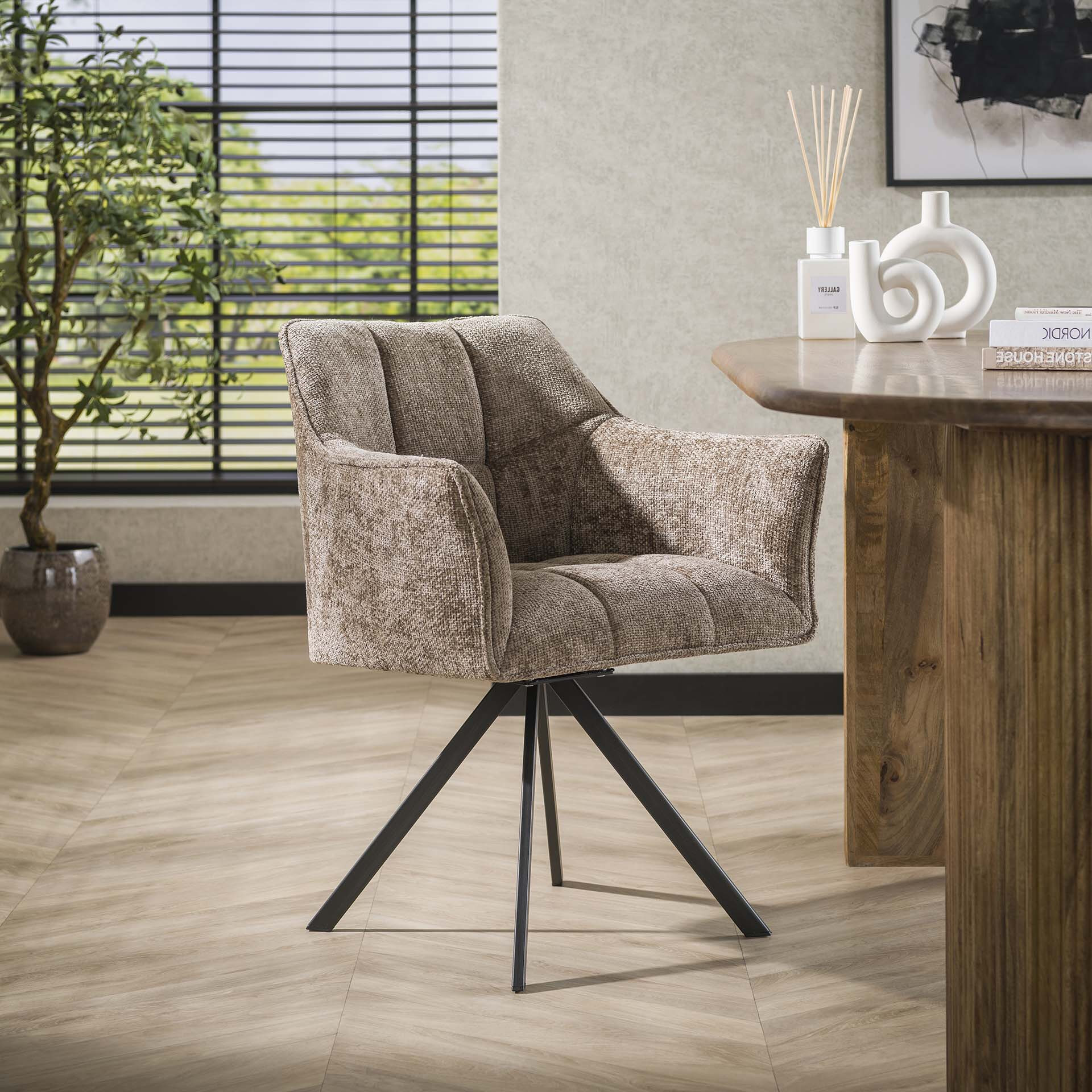 LifestyleFurn Draaibare Eetkamerstoel 'Thandie' Hoven stof, kleur Champagne