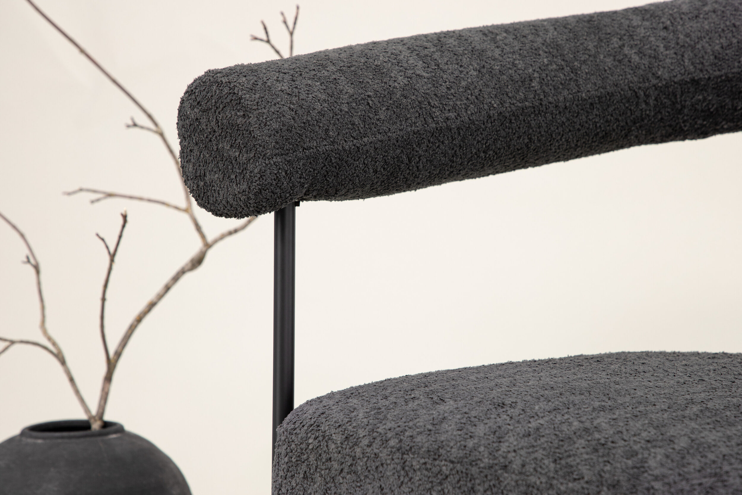 Nohr Fauteuil 'Mattheu' Bouclé, kleur Donkergrijs