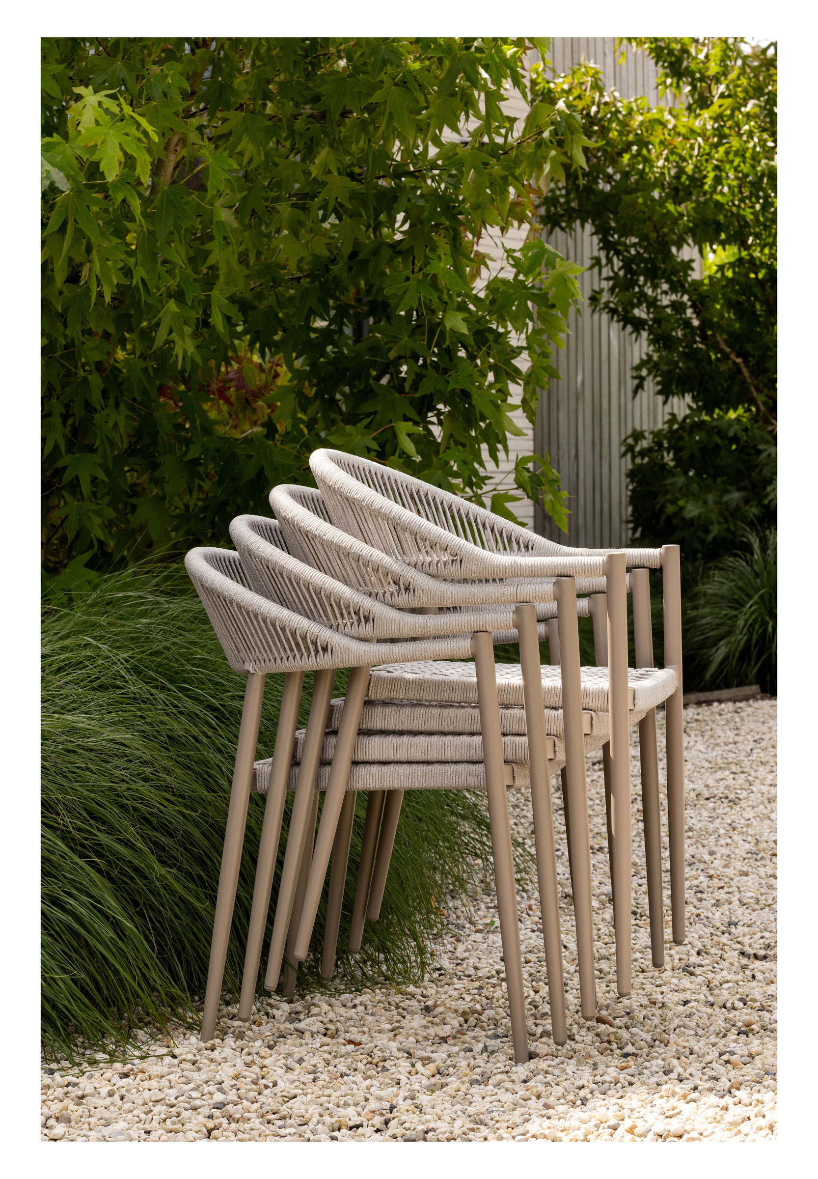 WOOOD Outdoor Eetkamerstoel 'Yellow' Geweven touw, kleur Lichtgrijs