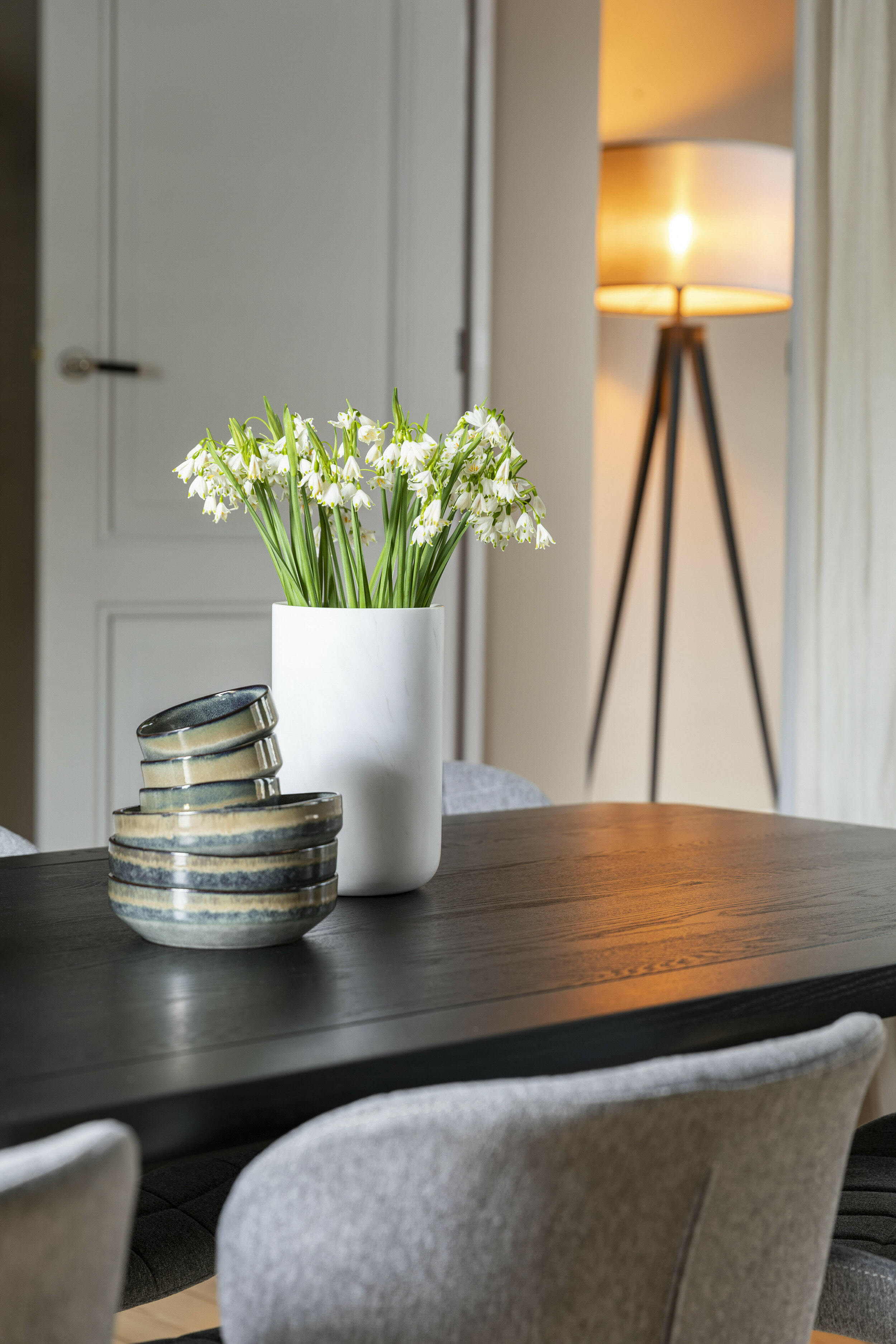 Zuiver Vloerlamp 'Tripod' 157cm, kleur Grijs