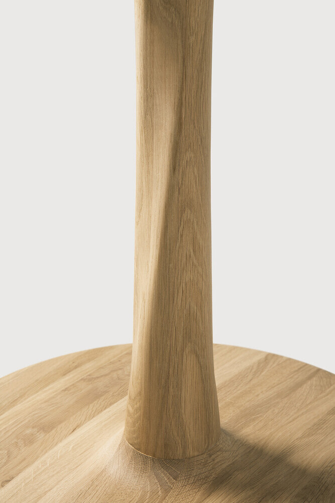 Ethnicraft Ronde Bistrotafel 'Torsion' Gevernist Eikenhout, 90cm