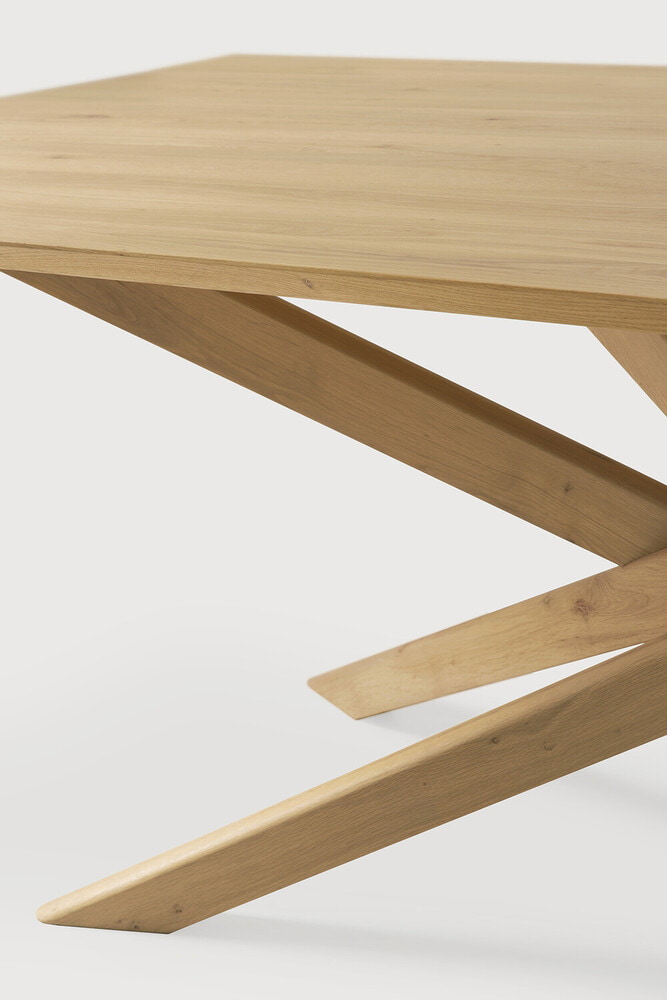 Ethnicraft Eettafel 'Mikado' Geolied Eikenhout, 280 x 110cm