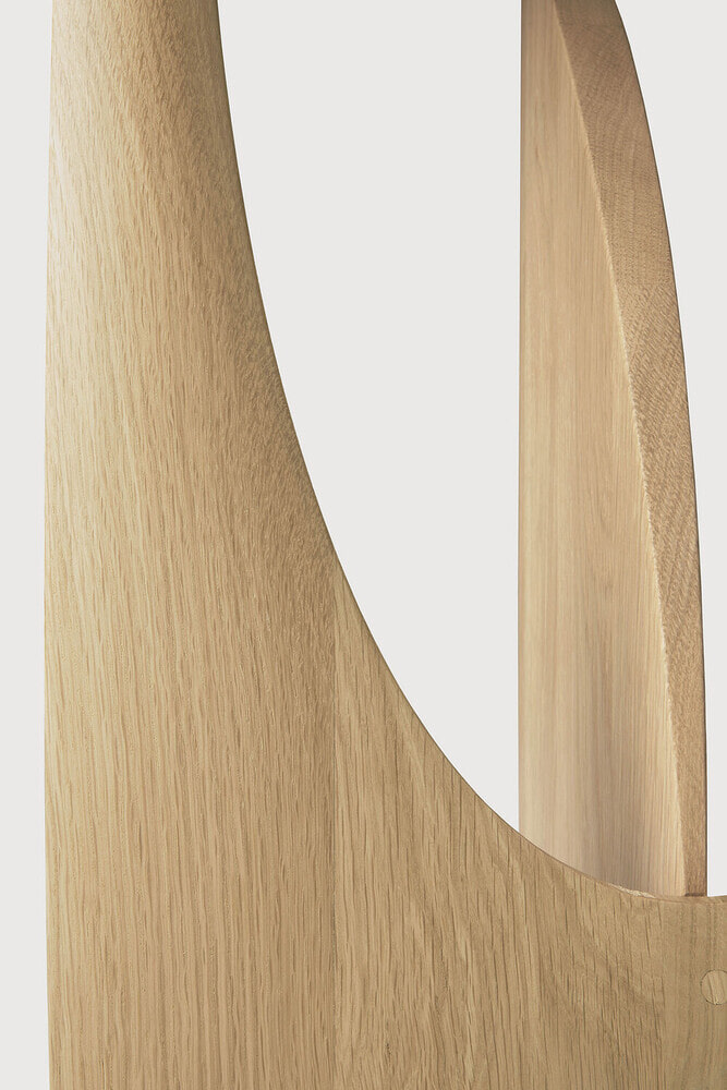 Ethnicraft Ronde Bijzettafel 'Geometric' Gevernist Eikenhout, 51cm, kleur Naturel