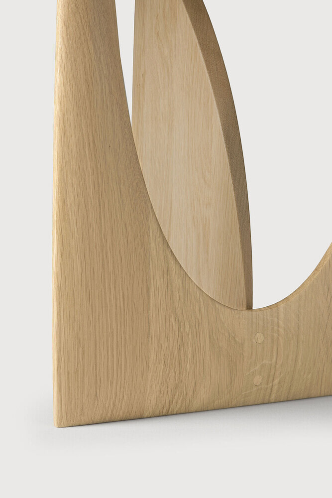Ethnicraft Ronde Bijzettafel 'Geometric' Gevernist Eikenhout, 51cm, kleur Naturel