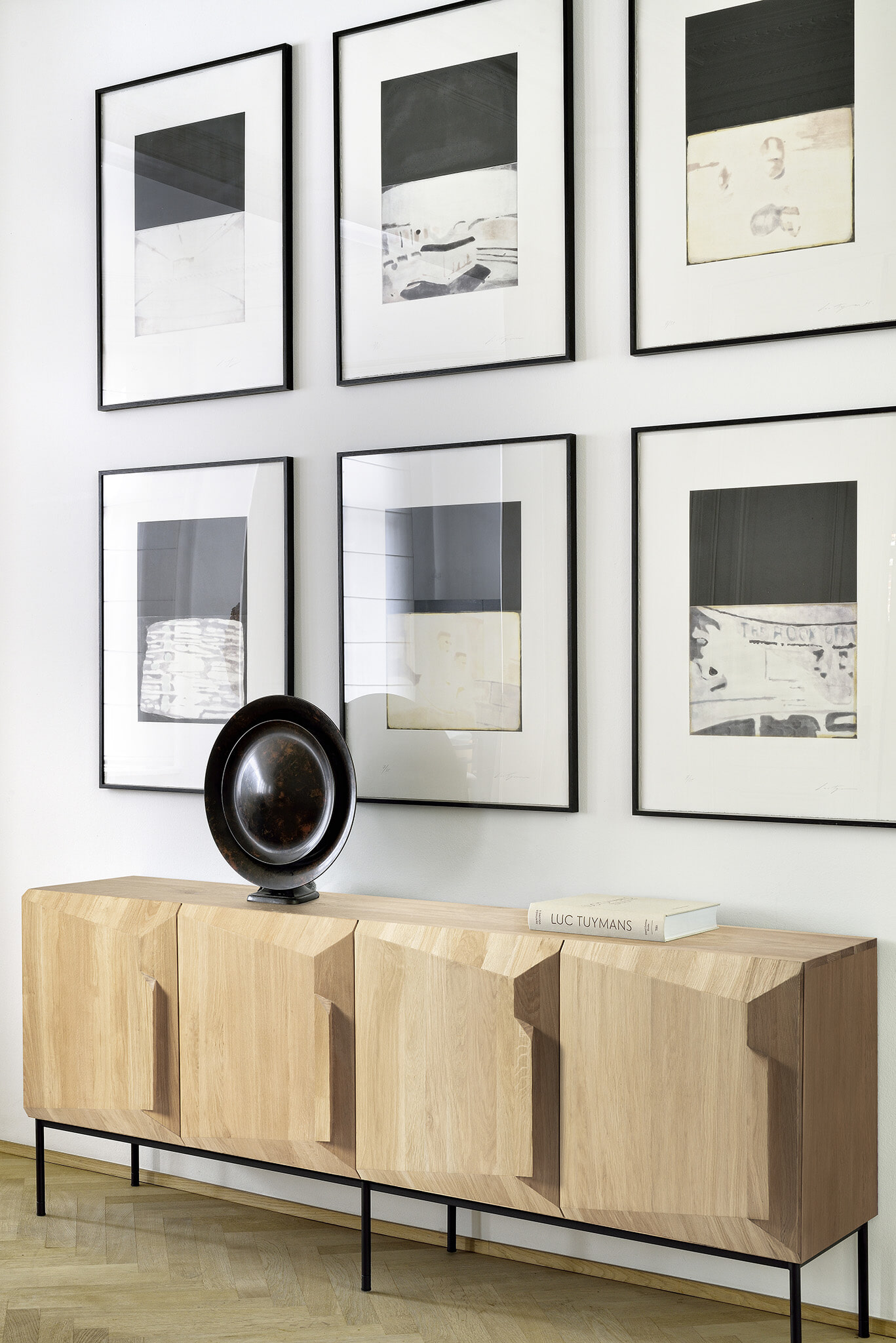 Ethnicraft Dressoir 'Stairs' Gevernist Eikenhout, 200cm