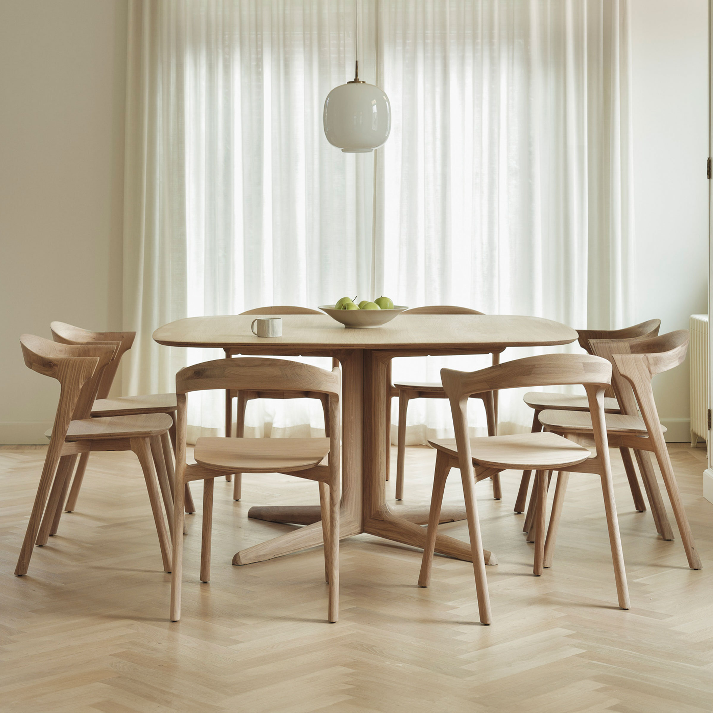 Ethnicraft Vierkante Eettafel 'Corto' Eikenhout, 150 x 150cm