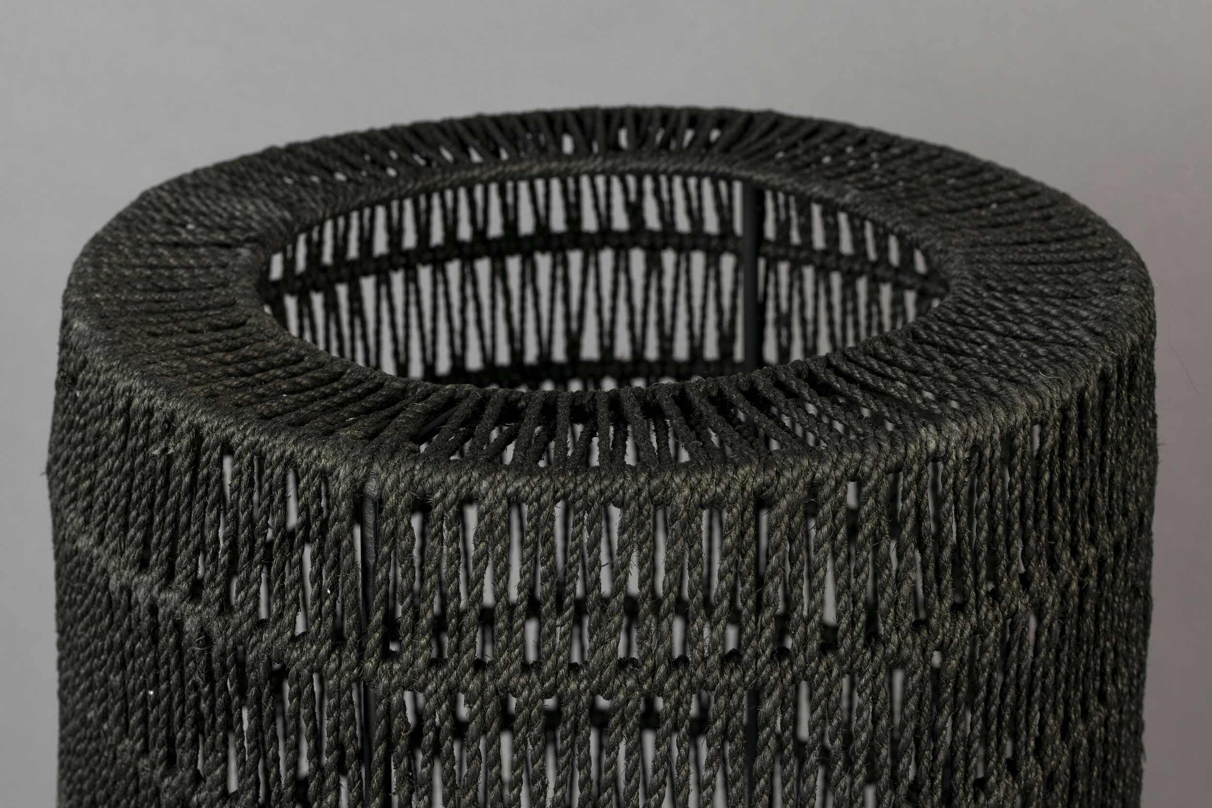 Dutchbone Vloerlamp 'Kari' Jute, kleur Zwart