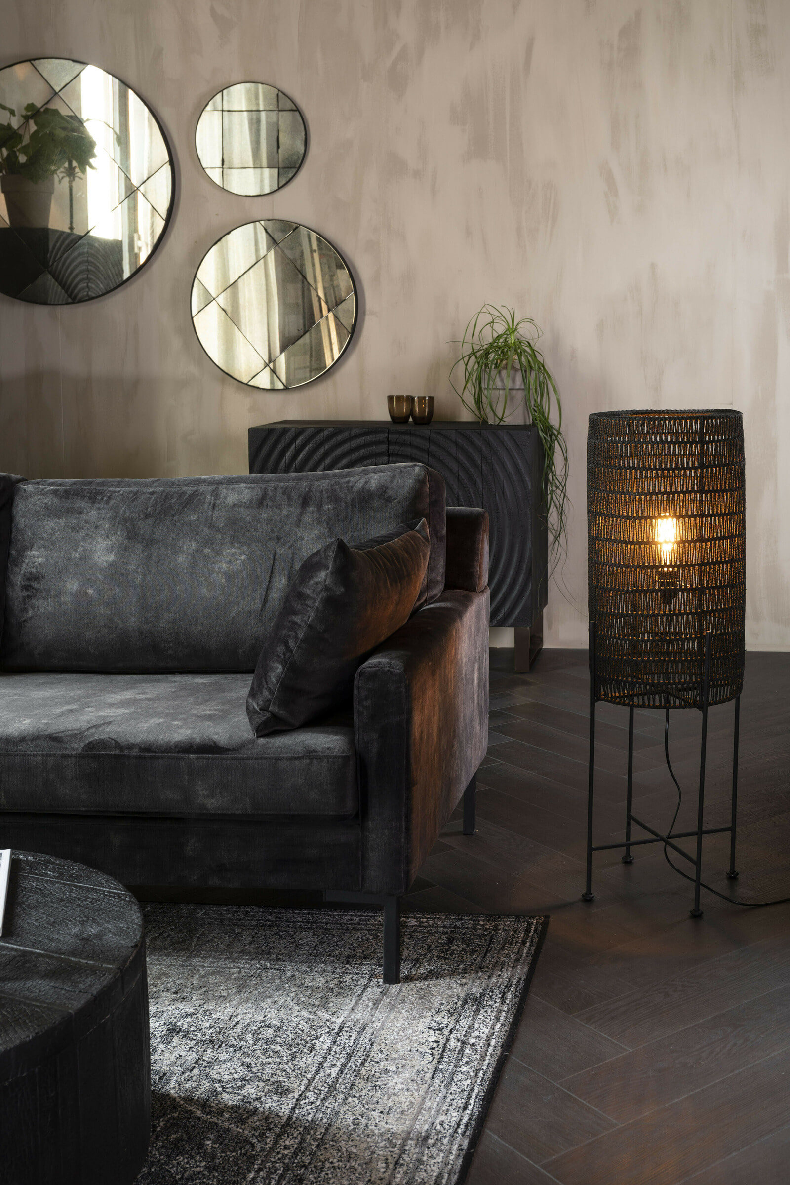 Dutchbone Vloerlamp 'Kari' Jute, kleur Zwart