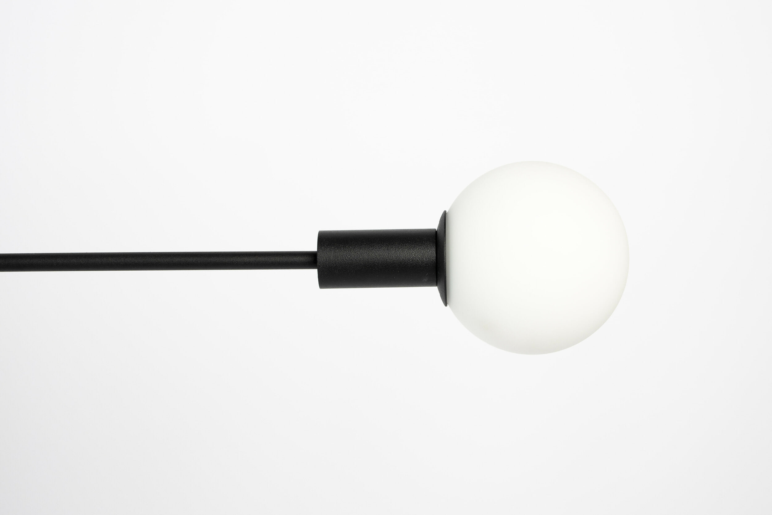 Zuiver Vloerlamp 'Sirius' 140cm, kleur Zwart/Goud