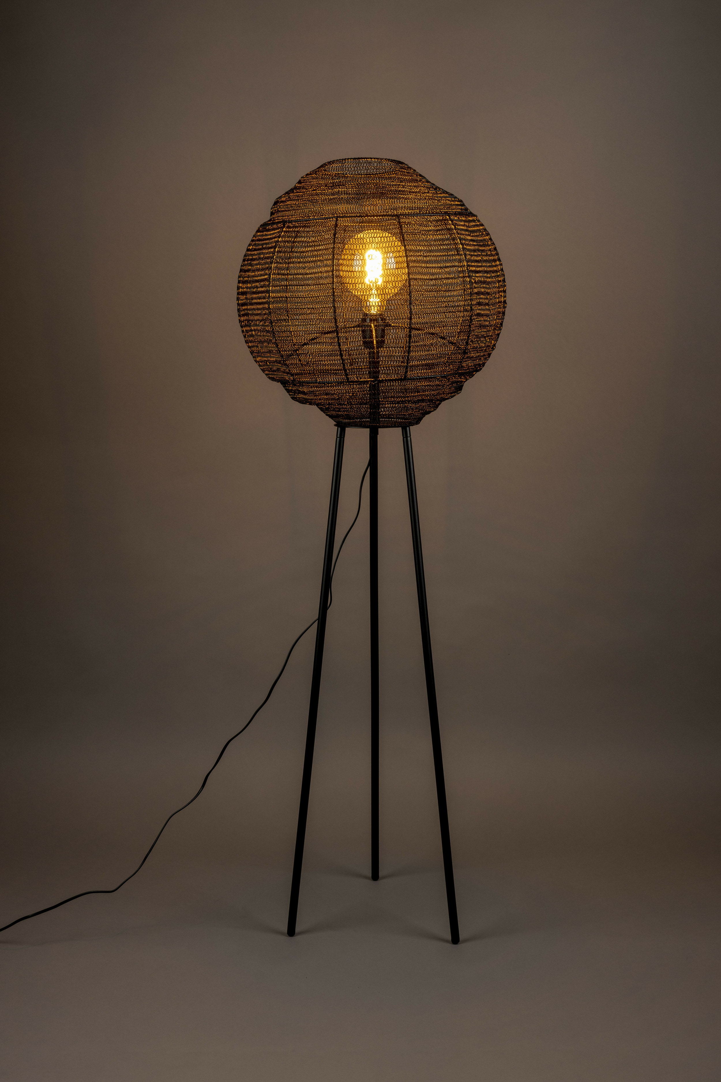 Dutchbone Vloerlamp 'Meezan' 142cm, kleur Zwart