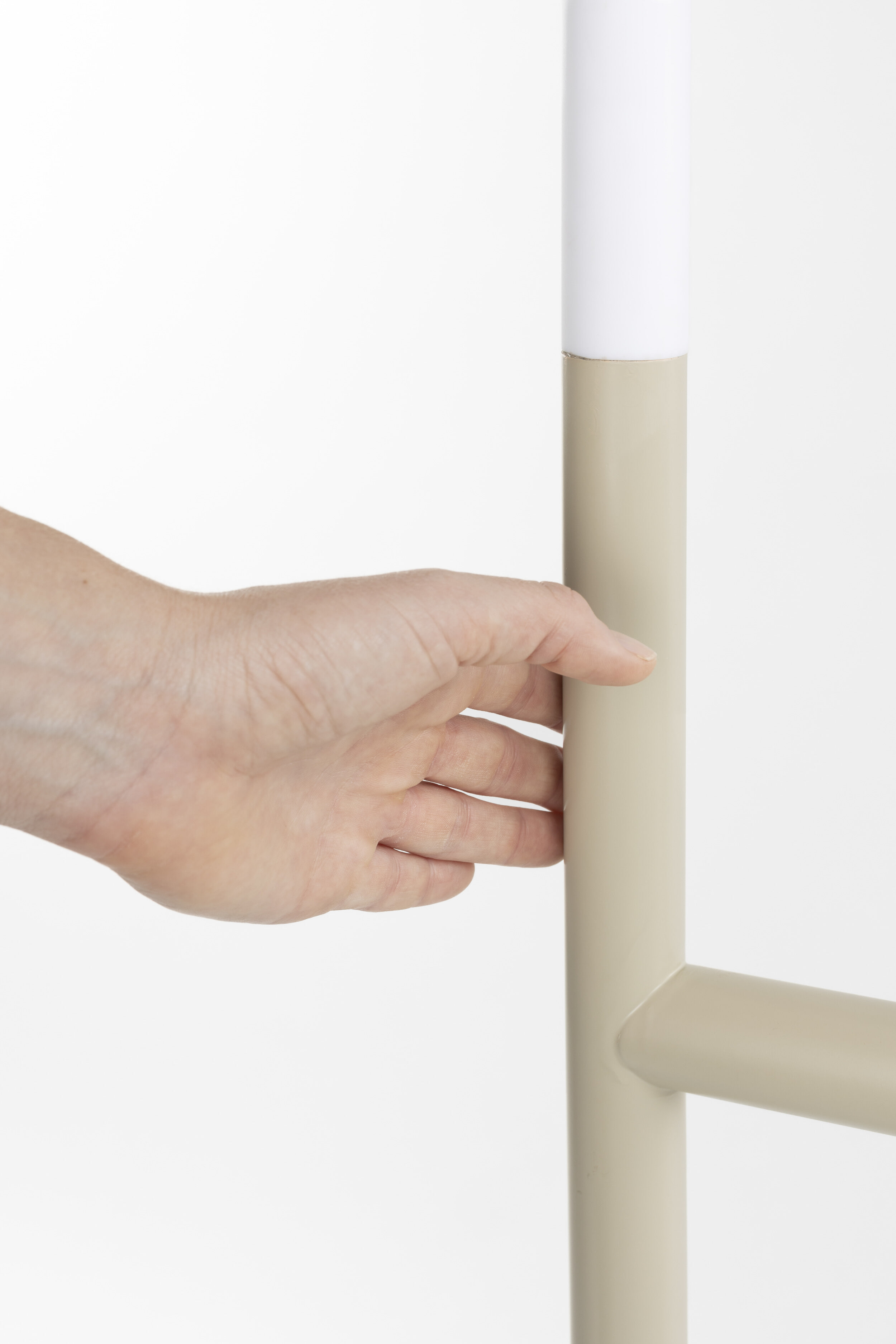 Zuiver Vloerlamp 'Arch' 135cm, kleur Beige