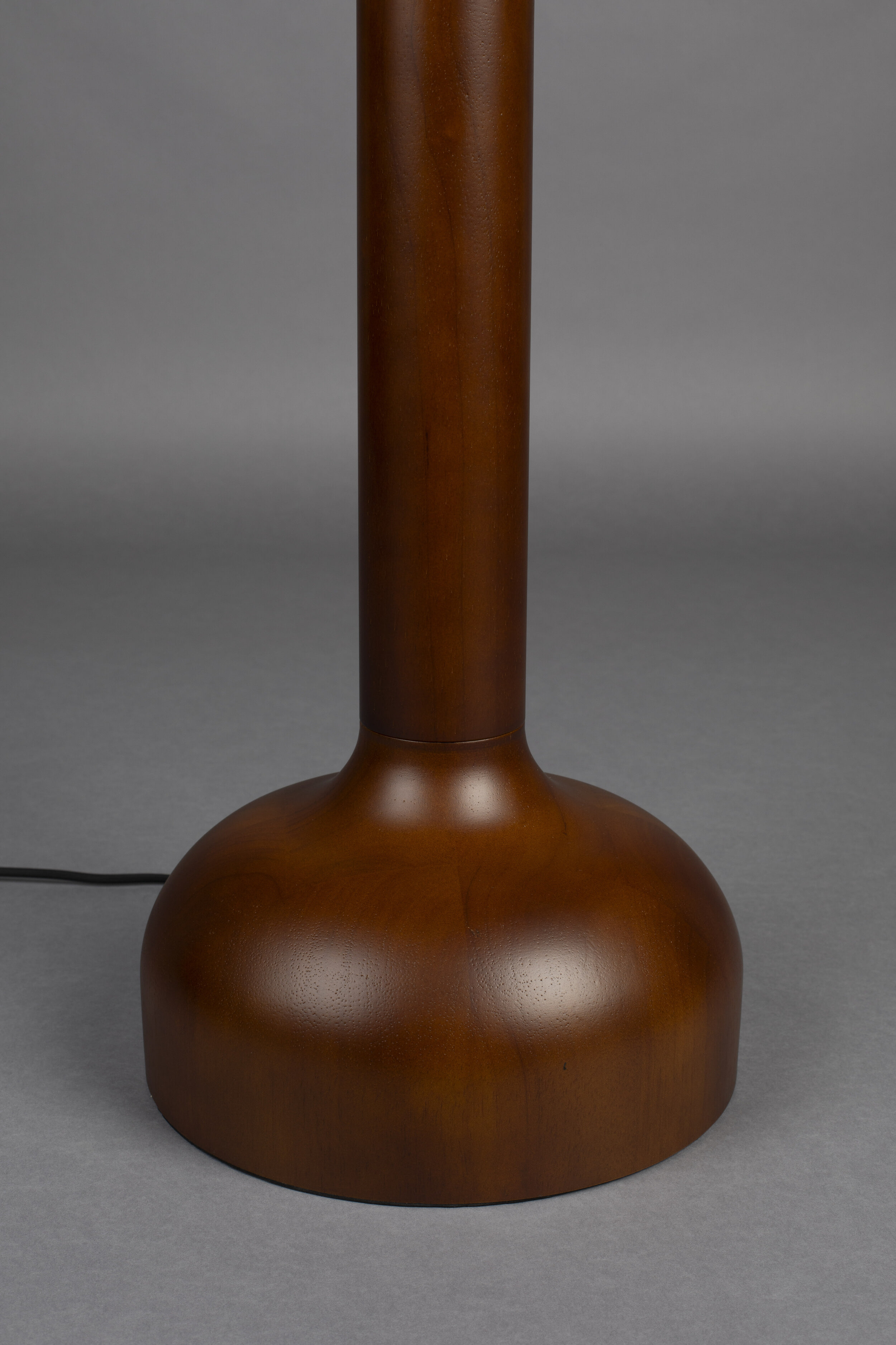 Dutchbone Vloerlamp 'Jones' 135cm hoog