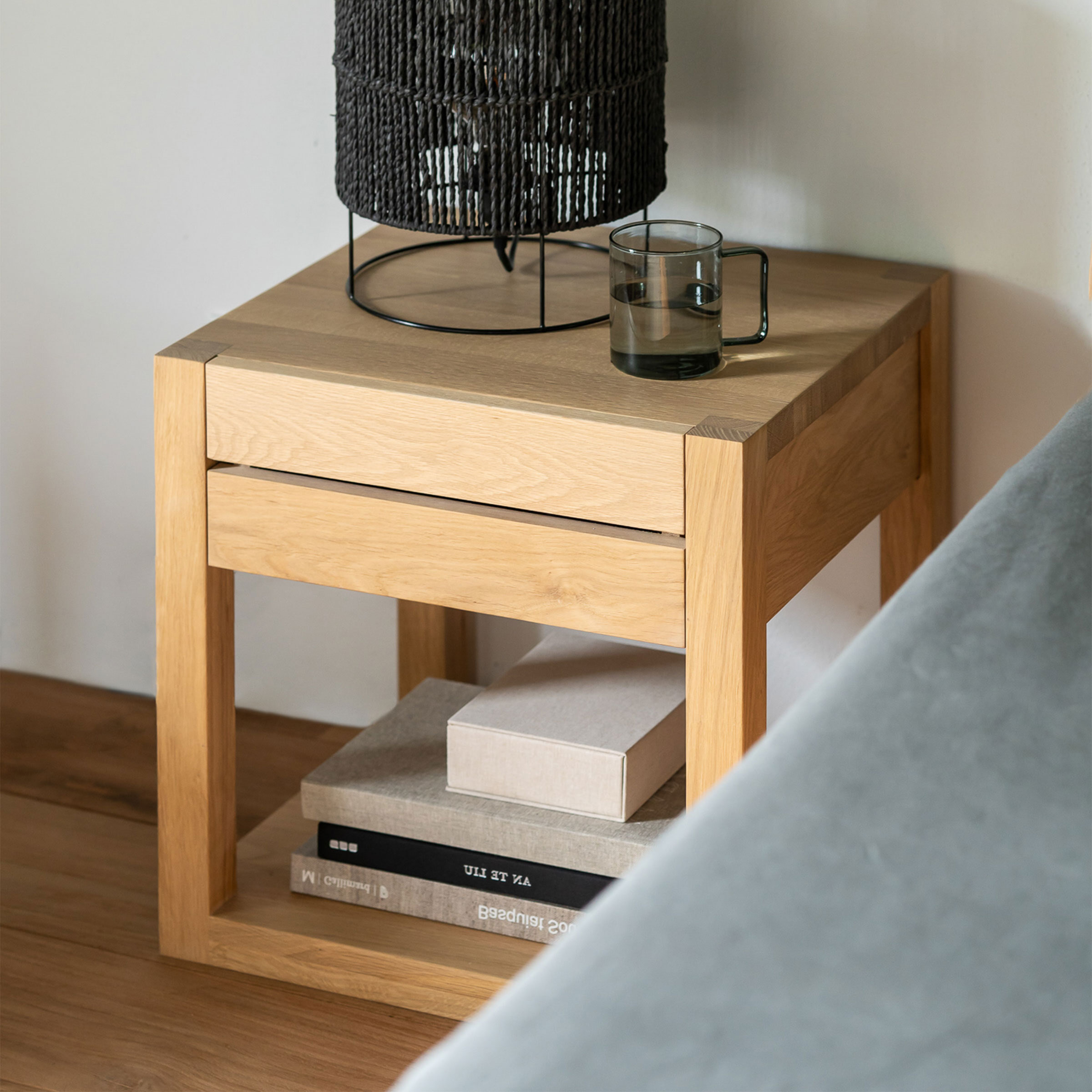 Ethnicraft Nachtkastje 'Azur' Geolied Eikenhout, kleur Naturel