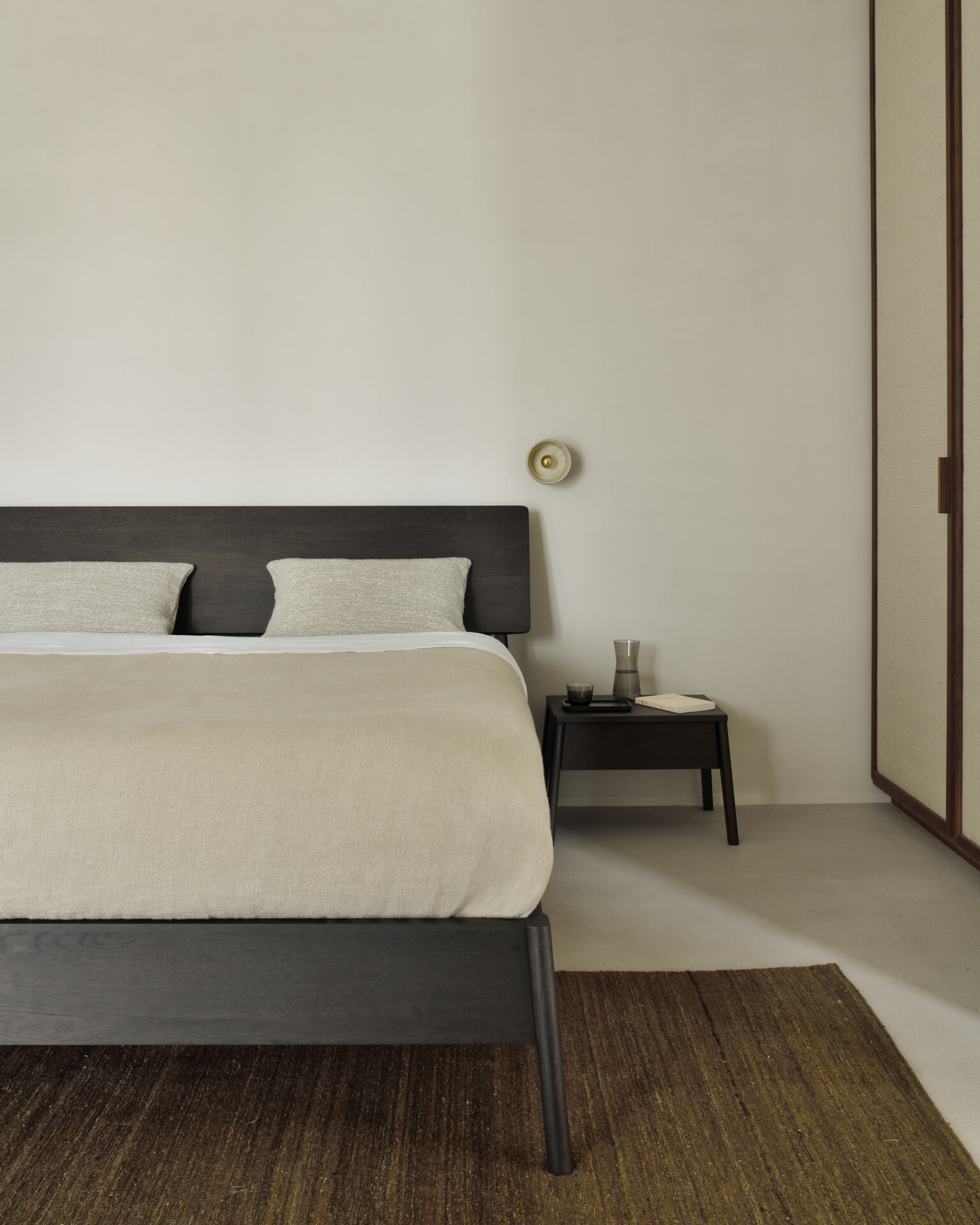 Ethnicraft Bed 'Air' Gevernist Eikenhout, 180 x 200cm, kleur Bruin