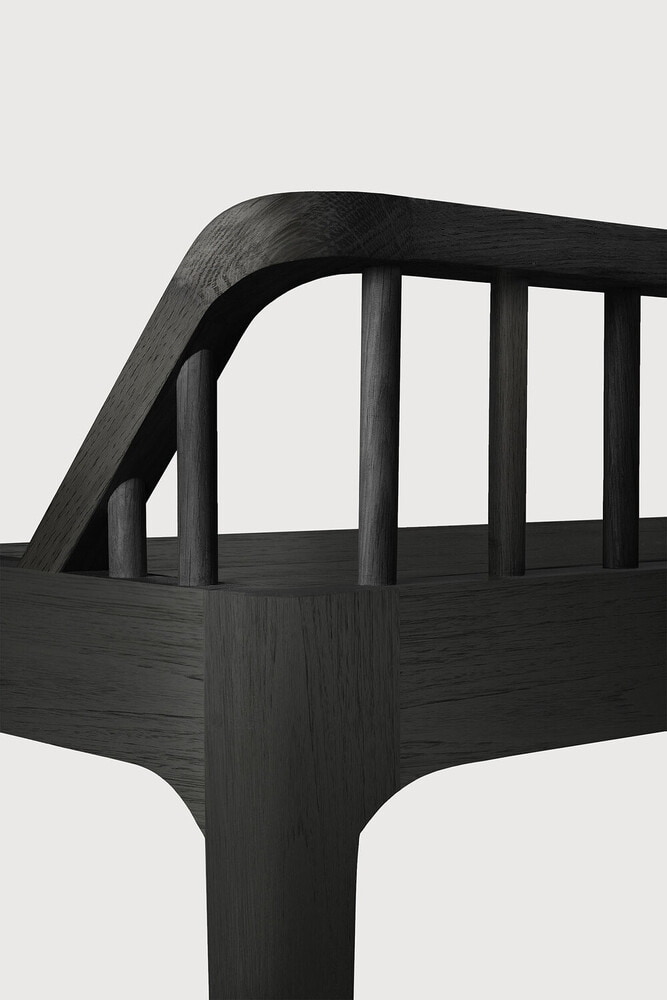 Ethnicraft Eetkamerbank 'Spindle' Gevernist Eikenhout, 150cm, kleur Zwart