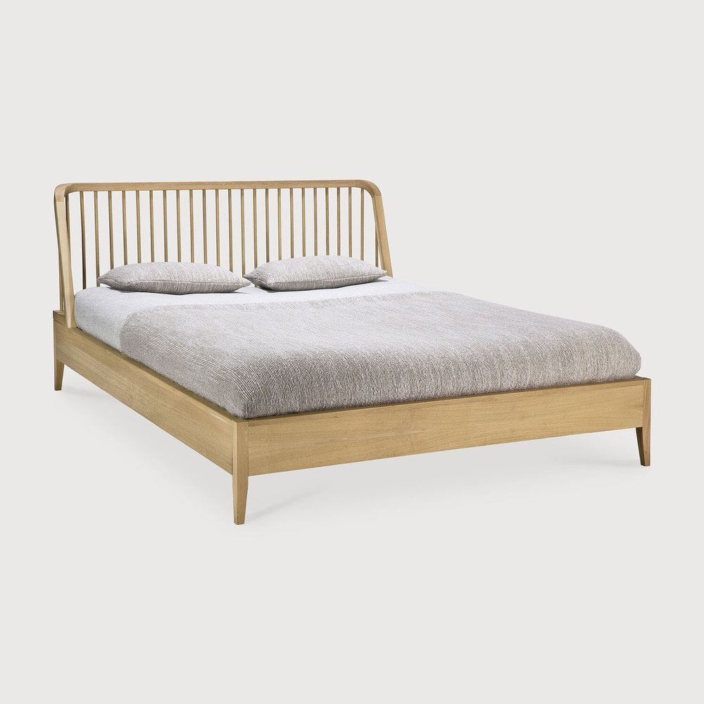 Ethnicraft Bed 'Spindle' Geolied Eikenhout, 160 x 200cm