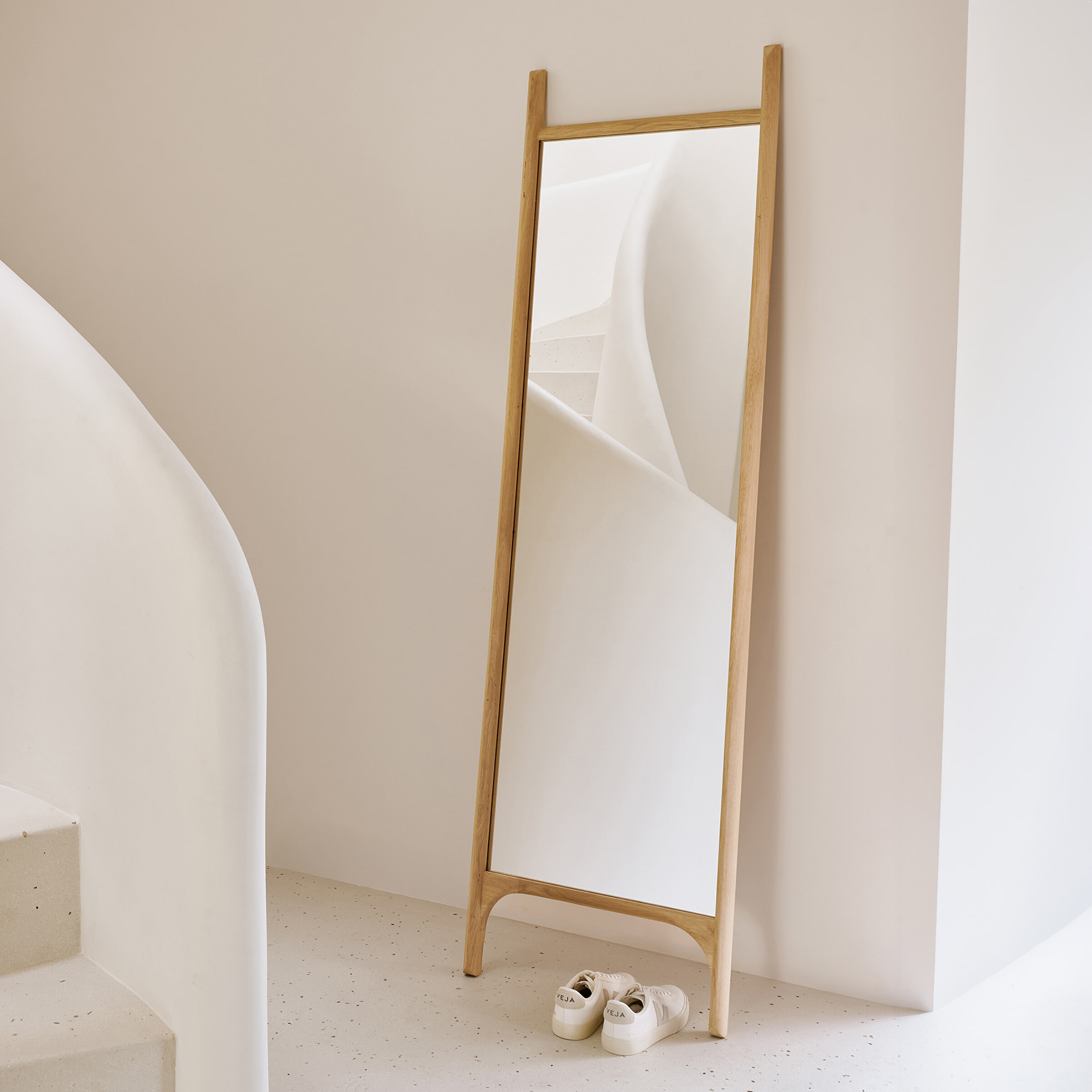 Ethnicraft Staande Spiegel 'PI' Geolied Eikenhout, kleur Naturel