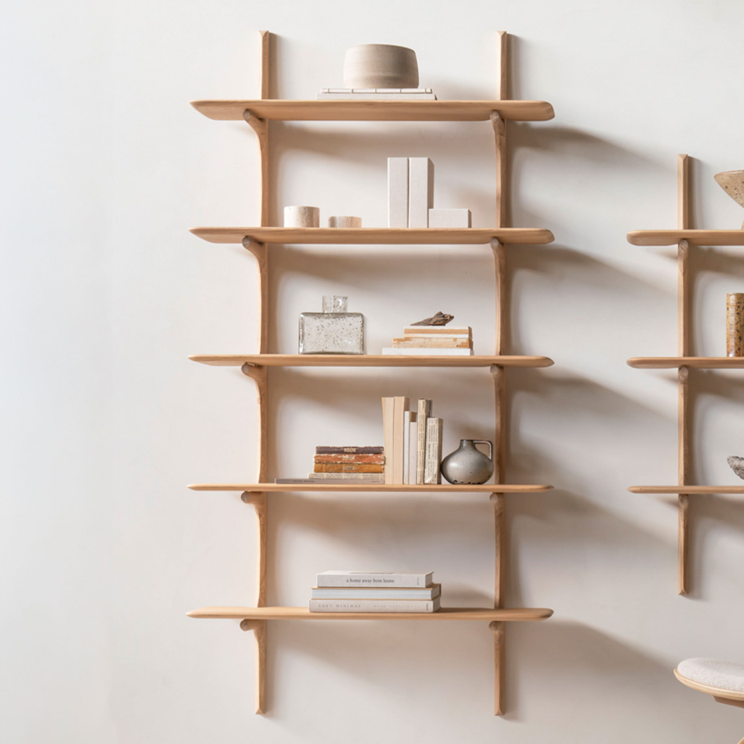 Ethnicraft Wandrek 'PI' Hout, Met 5 planken