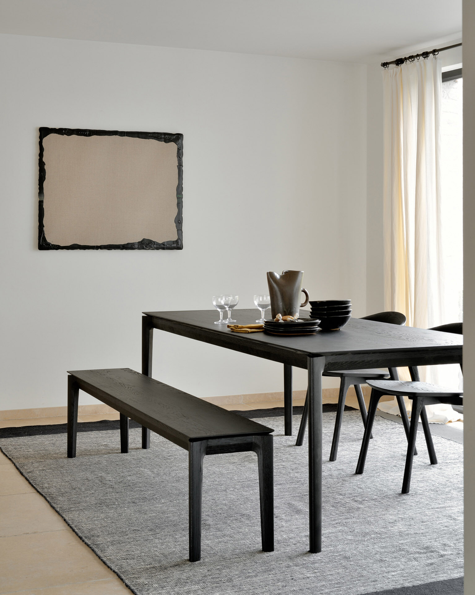 Ethnicraft Eettafel 'Bok' Gevernist Eikenhout, 240 x 100cm, kleur Zwart