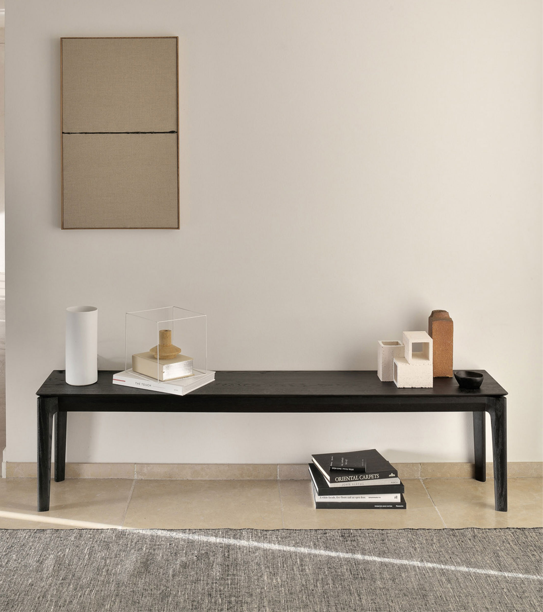 Ethnicraft Eetkamerbank 'Bok' Gevernist Eikenhout, 126cm, kleur Zwart