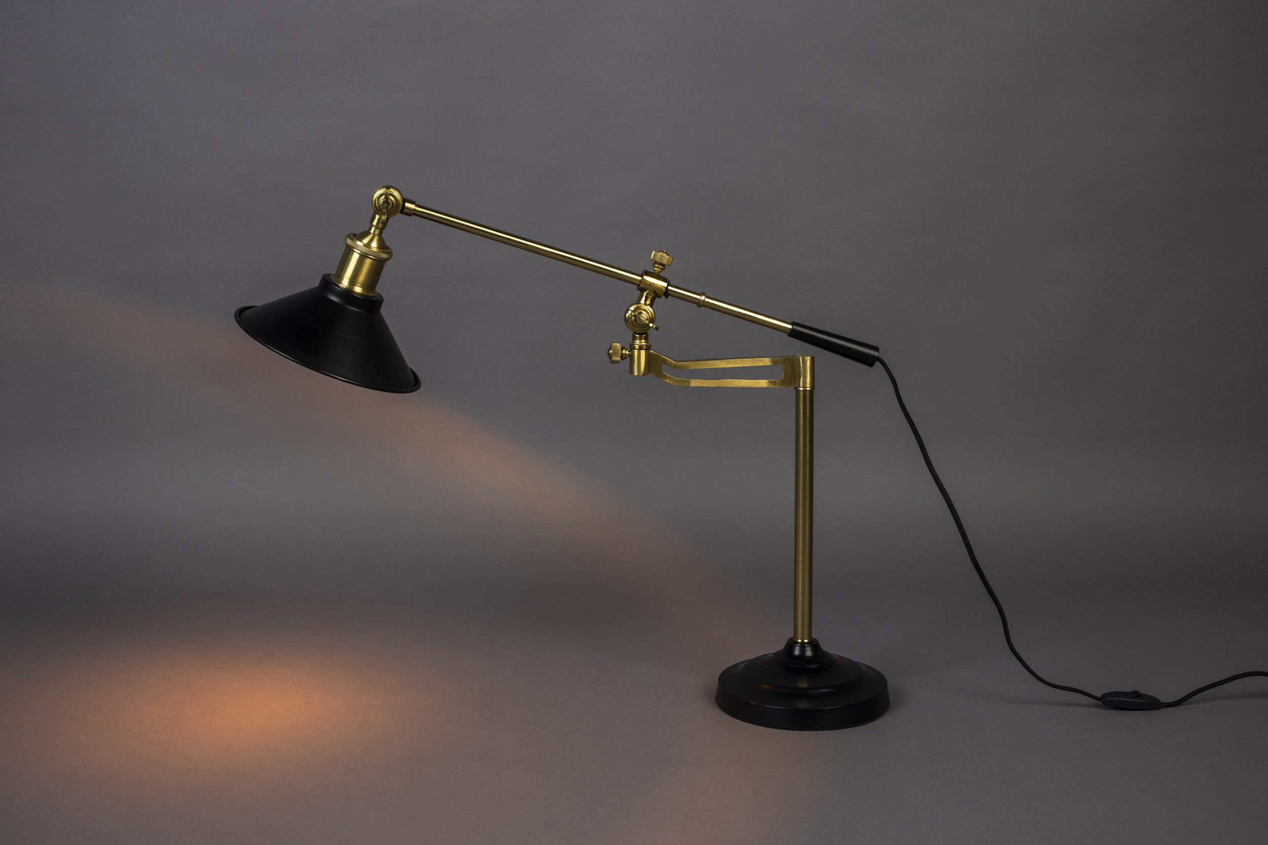 Dutchbone Tafellamp 'Penelope' kleur Zwart