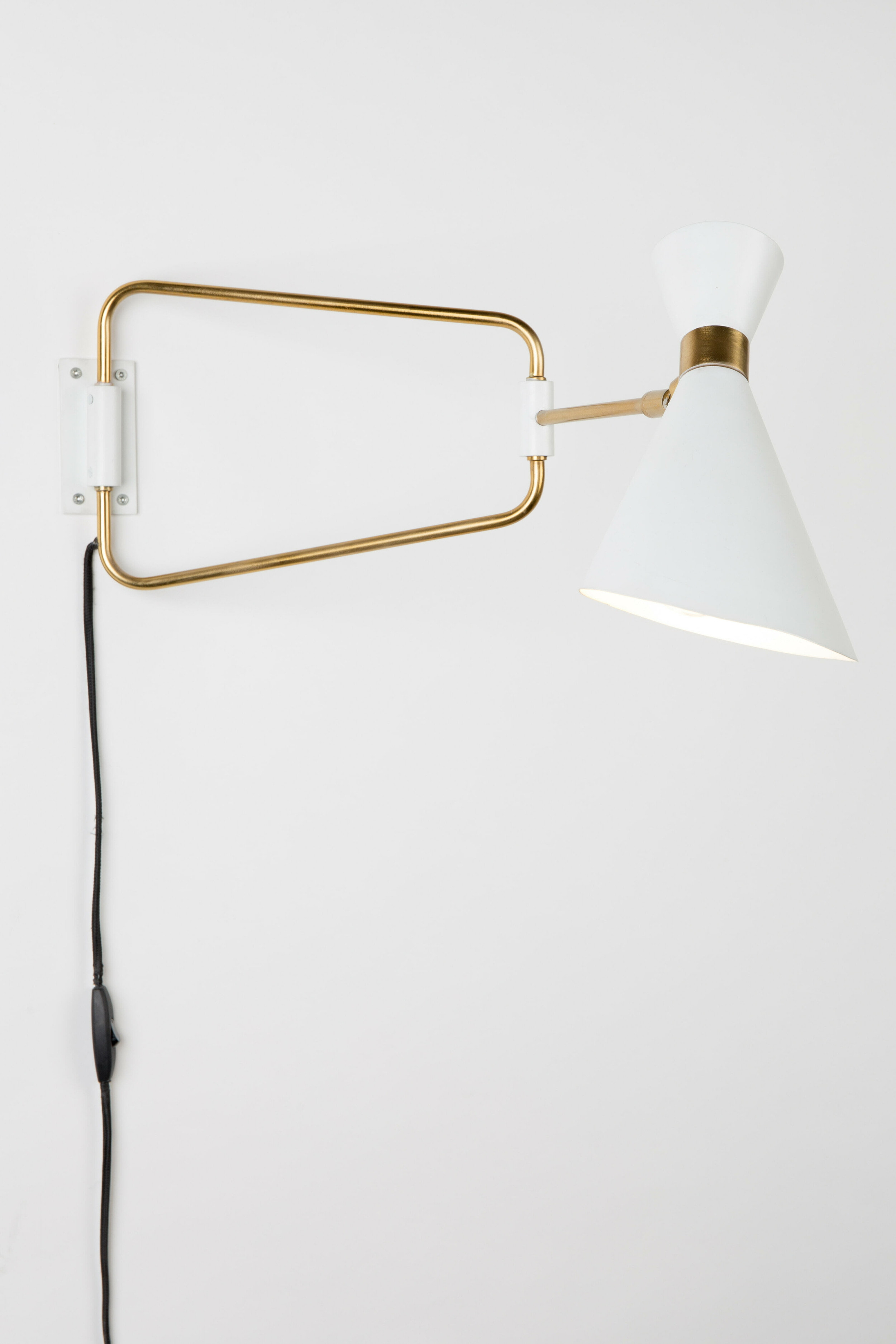 Zuiver Wandlamp 'Shady' kleur Wit