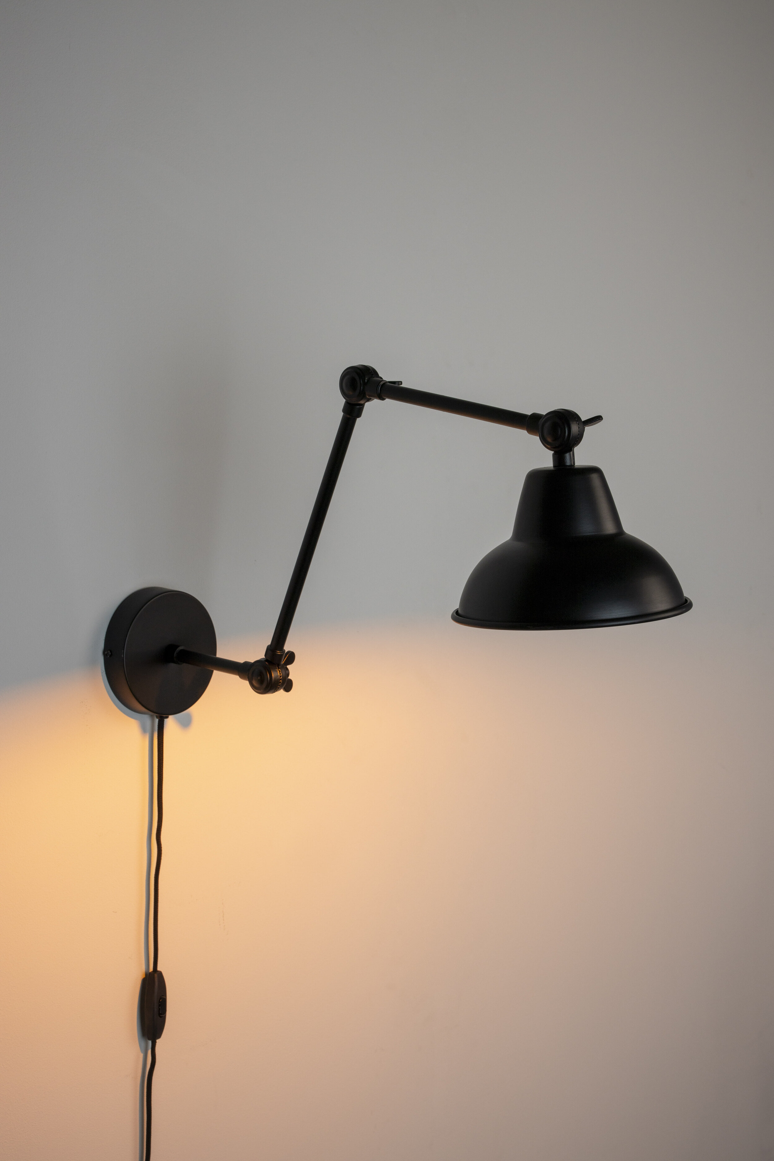ZILT Wandlamp 'Vardon' kleur Zwart