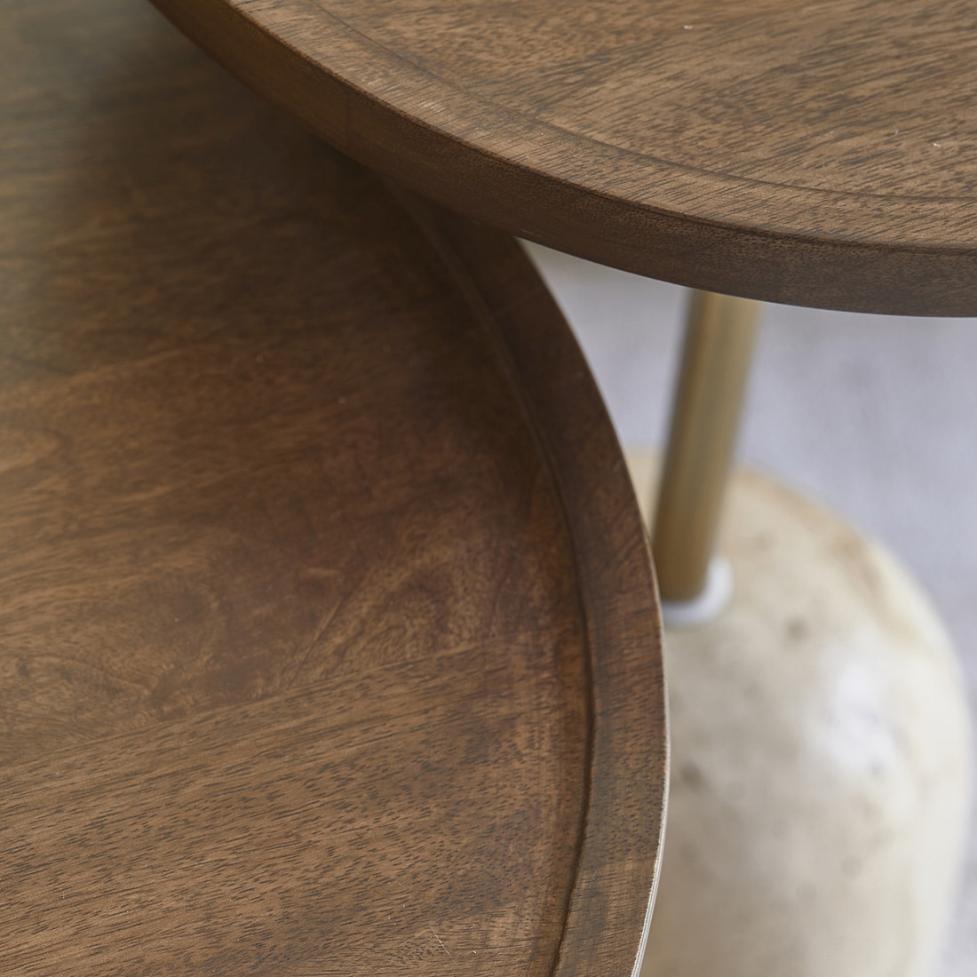 Rivièra Maison Salontafel 'Malibu' Travertin en mangohout, 55cm