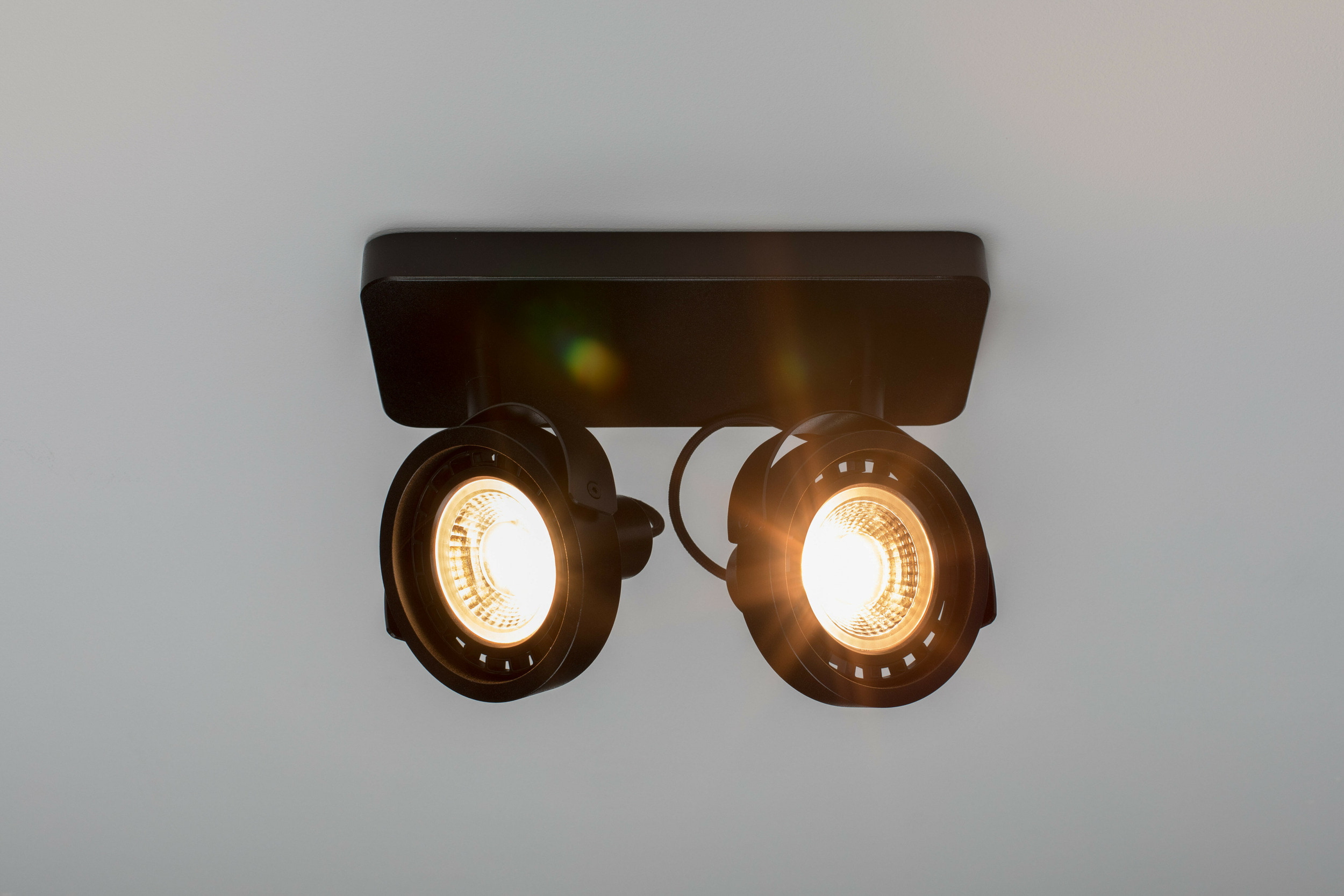 Zuiver Plafondlamp 'Dice' 2-lamps, kleur Zwart