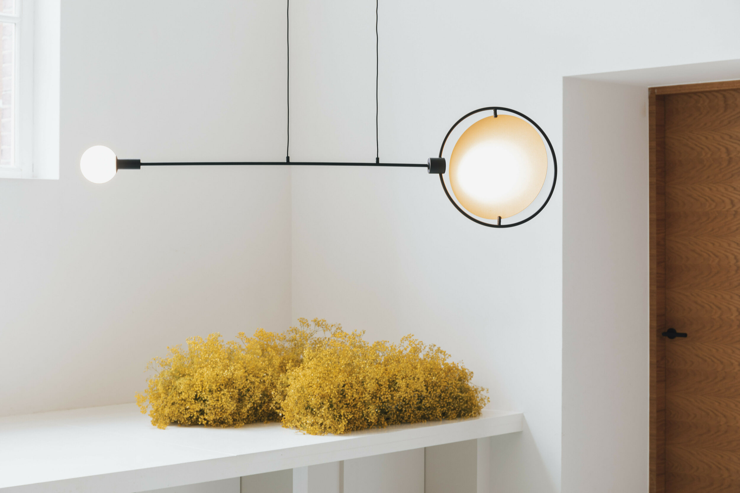 Zuiver Hanglamp 'Sirius' 133cm breed, kleur Zwart/Goud